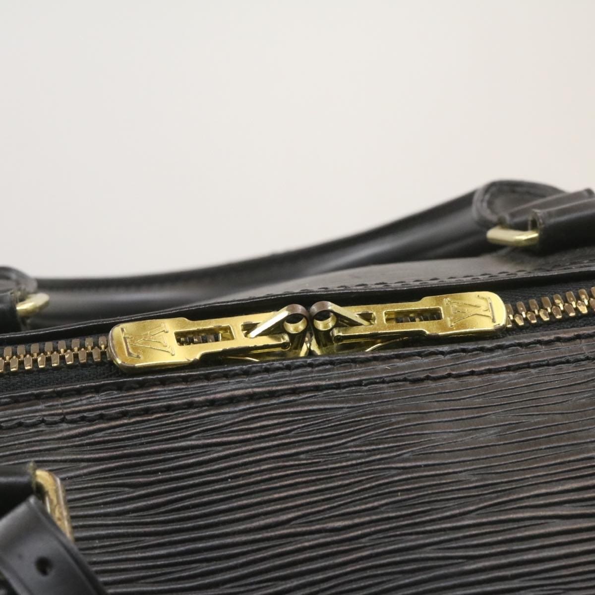 Louis Vuitton Louis Vuitton Epi Keepall 55 Boston Bag Black