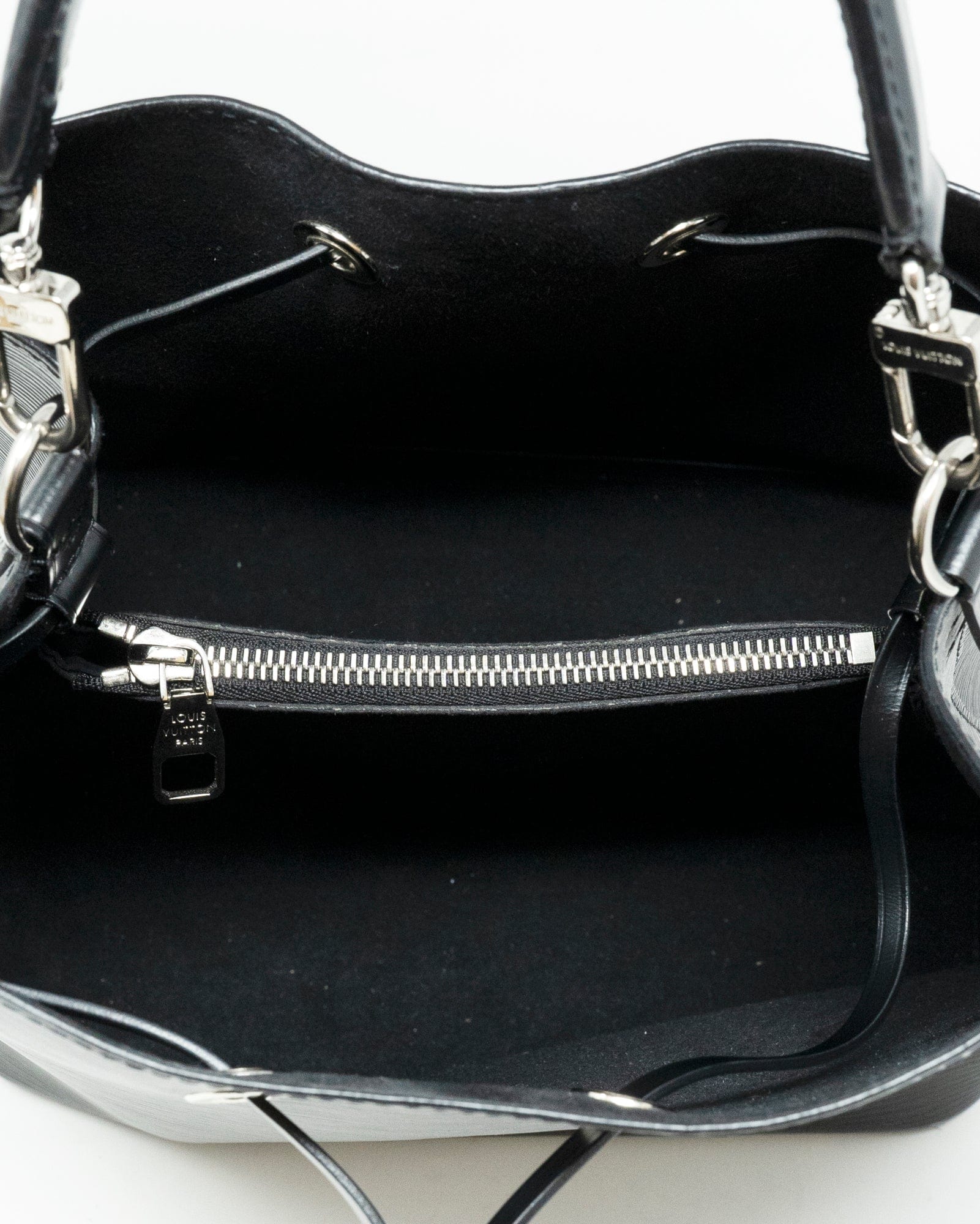 Louis Vuitton Louis Vuitton Epi leather bucket bag  ADL2104