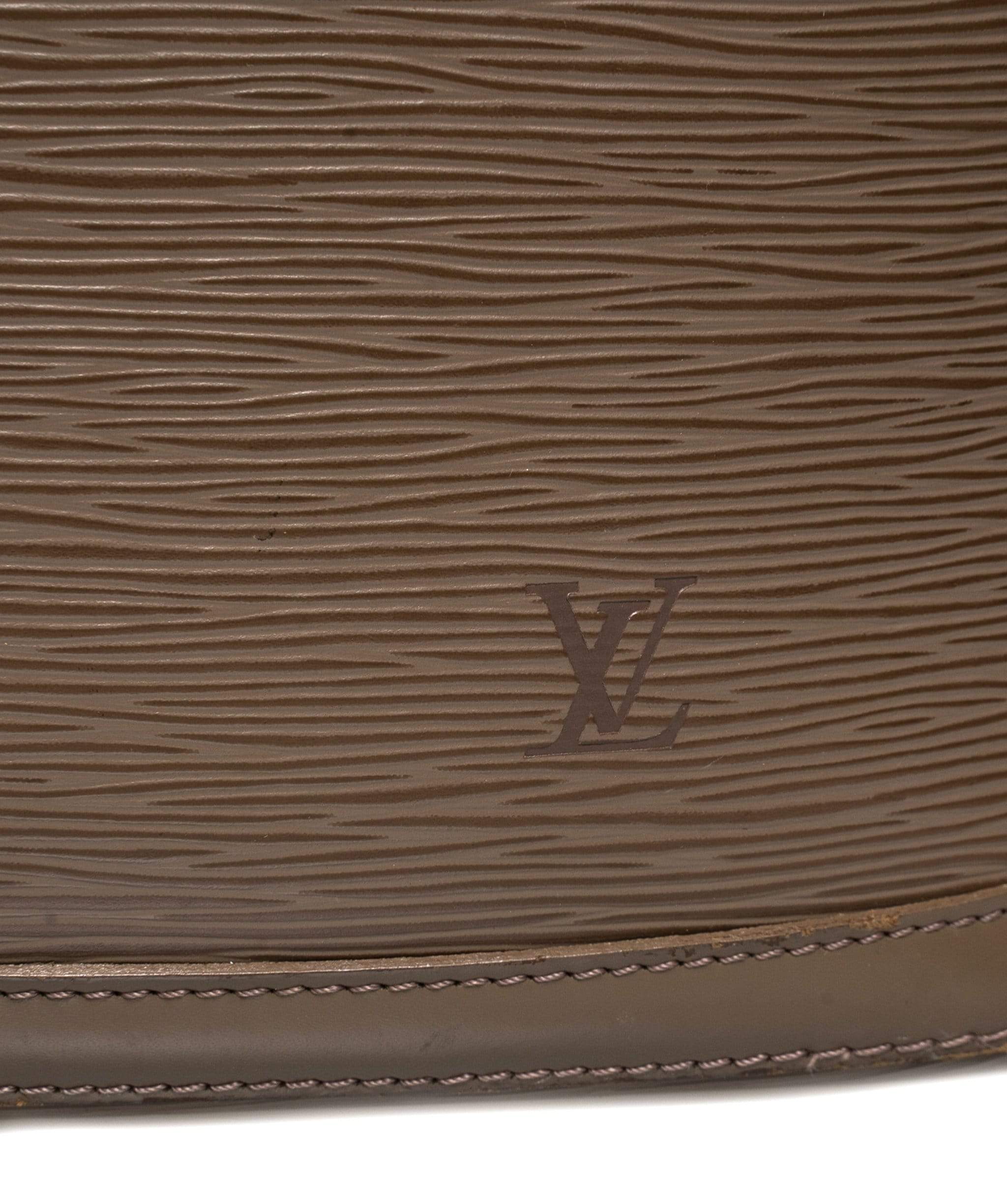 Louis Vuitton Louis Vuitton Epi Lussac MW1515