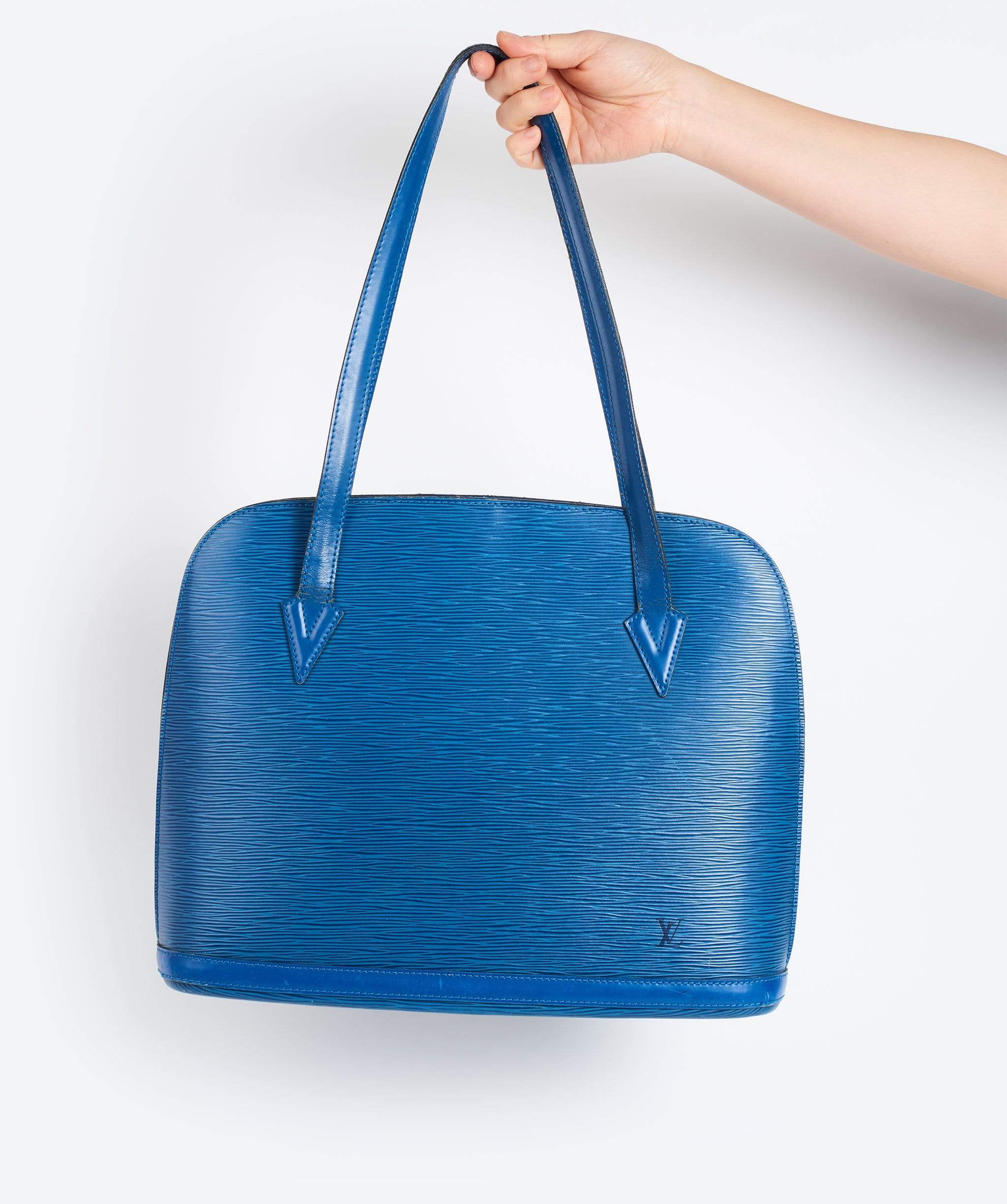 Louis Vuitton LOUIS VUITTON Epi Lussac Shoulder Bag Toledo Blue LV VI0965