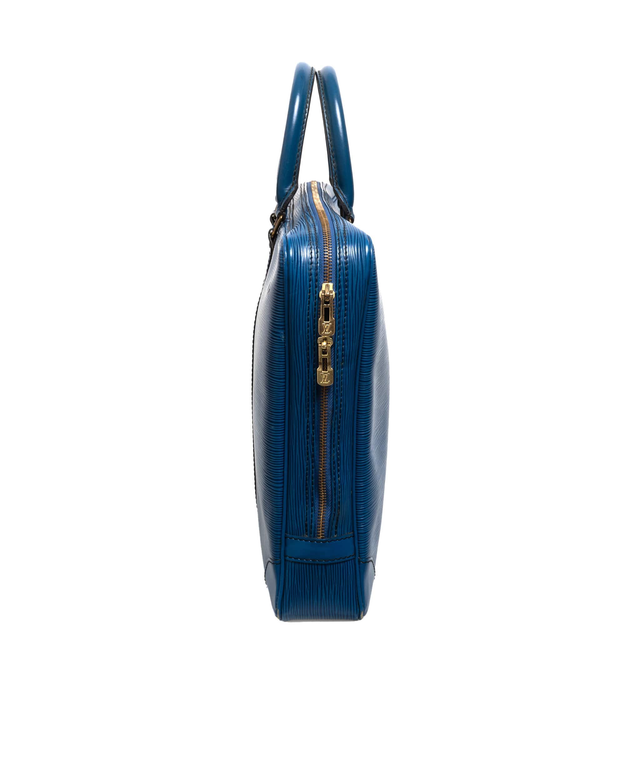 Louis Vuitton Louis Vuitton Epi Porte Documents Voyage Hand Bag in Toledo Blue VI1901 NW3873