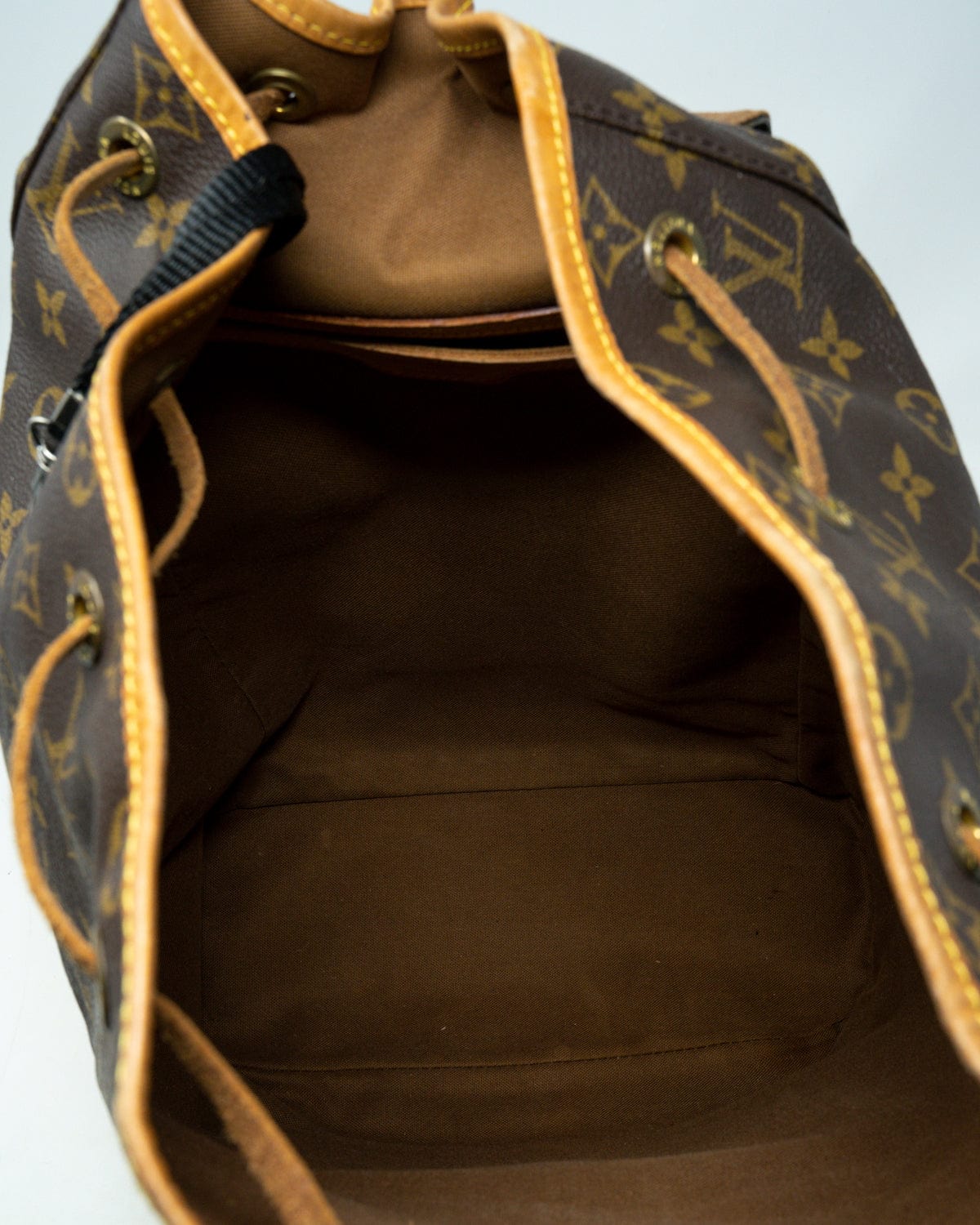 Louis Vuitton Louis Vuitton Gm Monogram Backpack - ADL1918