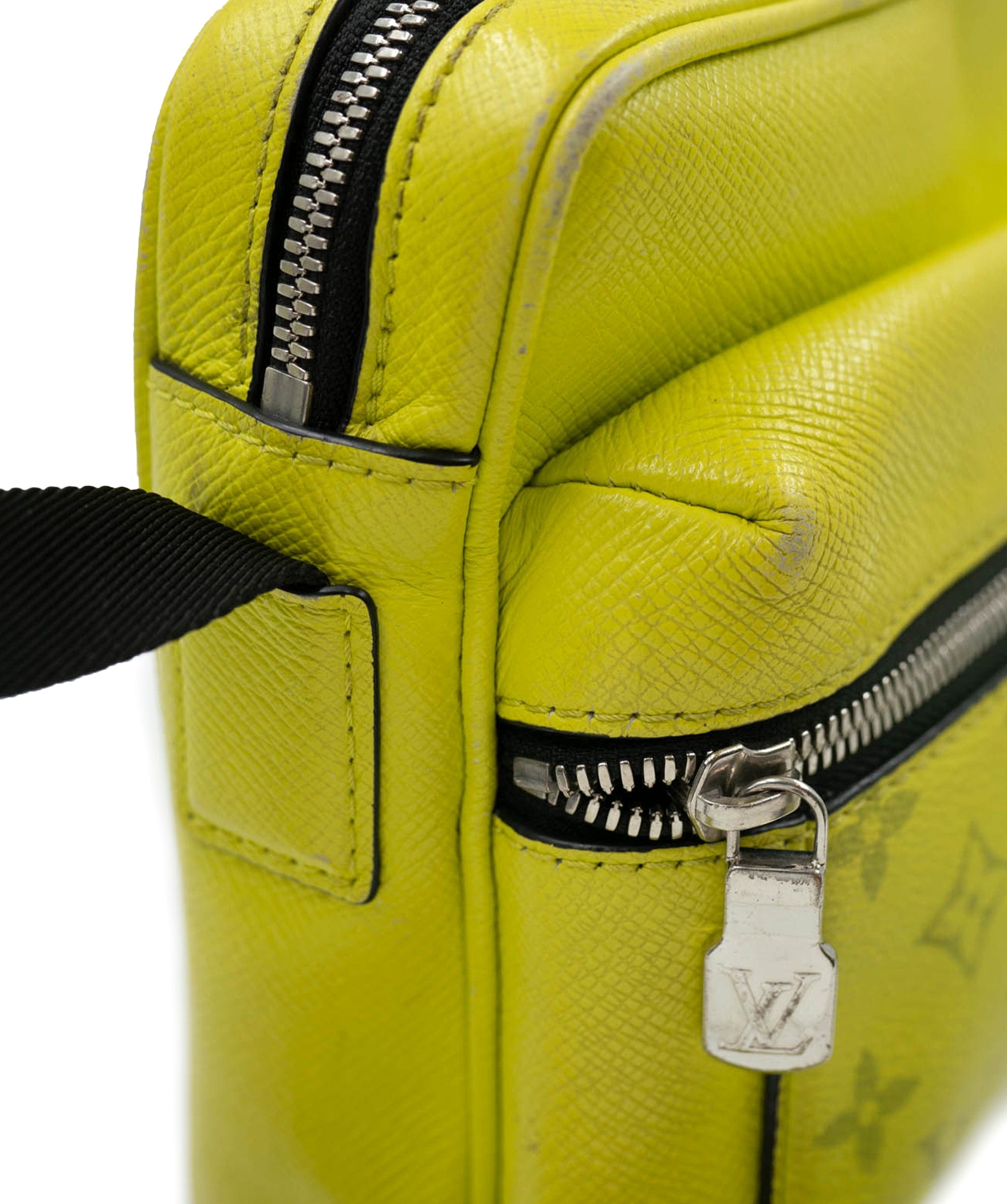 Louis Vuitton Louis Vuitton Lime Outdoor Messenger Bag - AWC1655