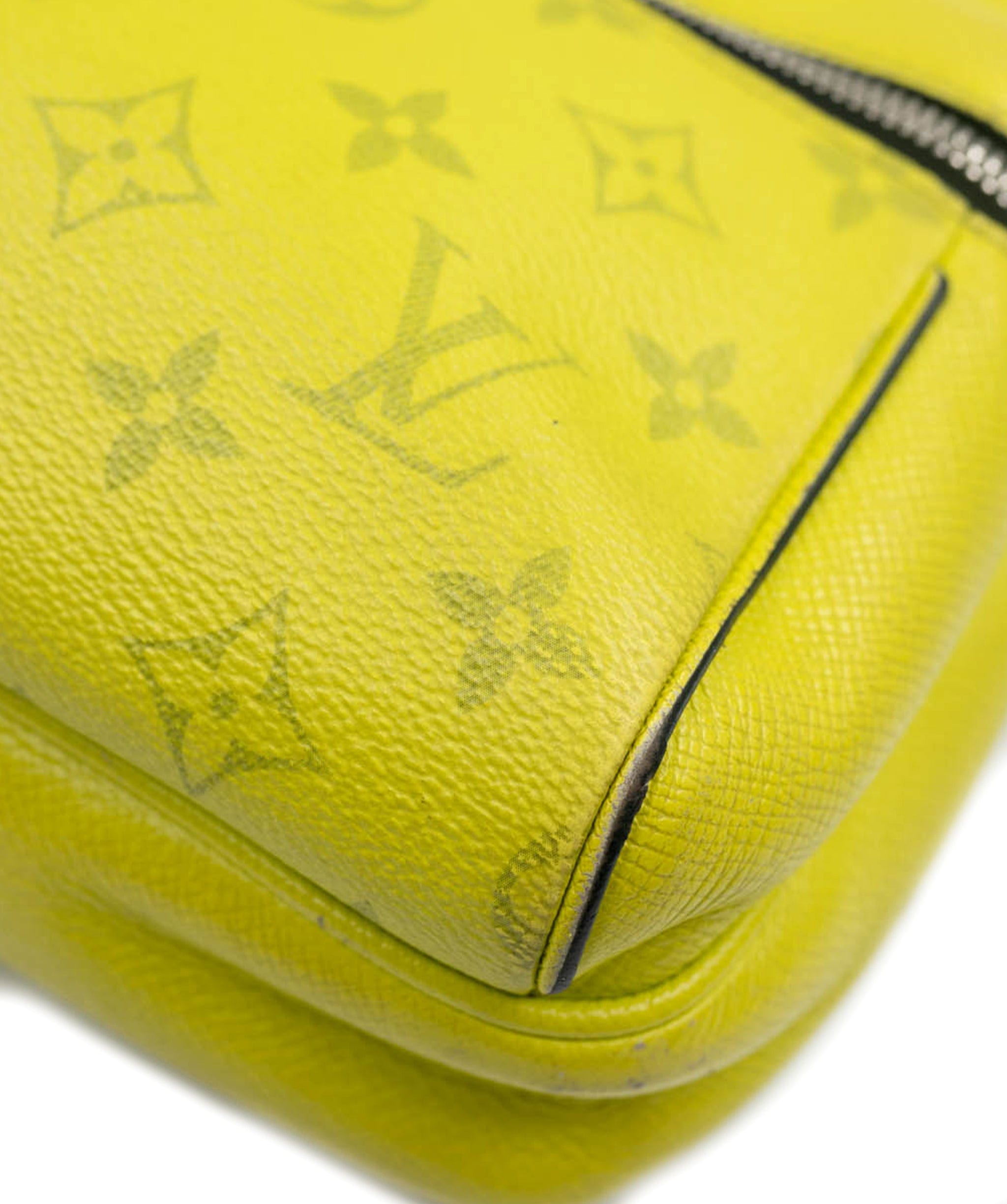 Louis Vuitton Louis Vuitton Lime Outdoor Messenger Bag - AWC1655