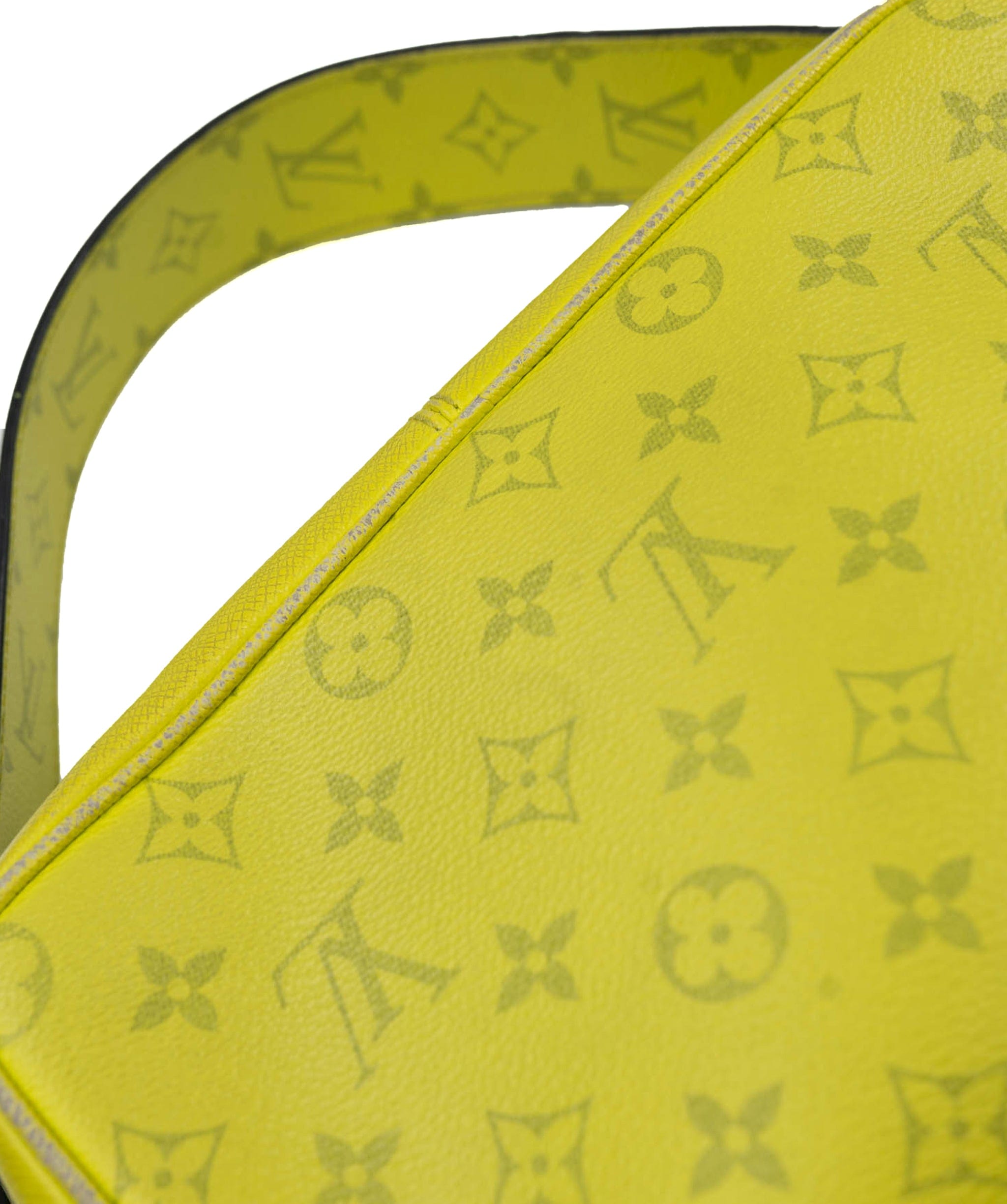 Louis Vuitton Louis Vuitton Lime Outdoor Messenger Bag - AWC1655