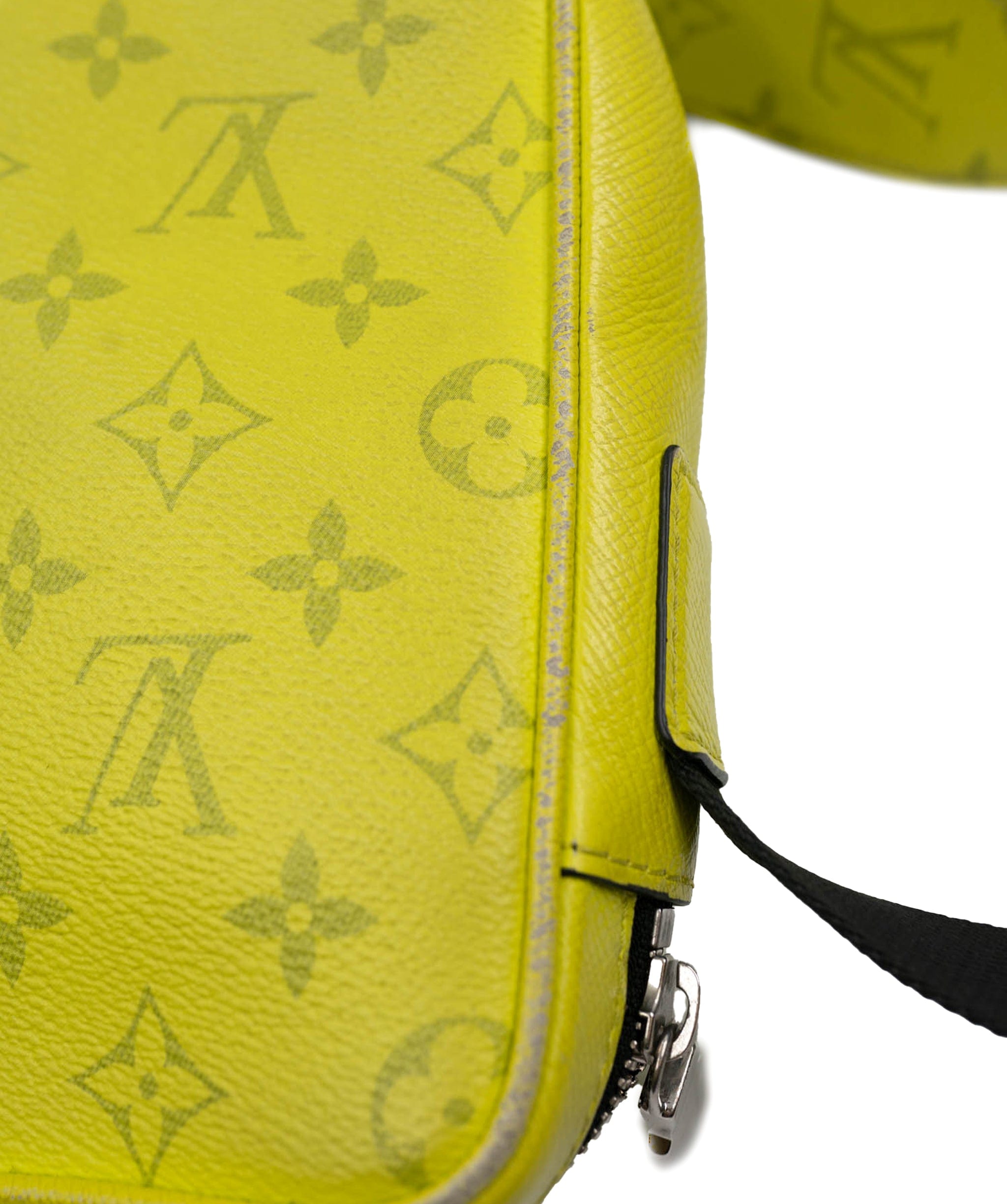 Louis Vuitton Louis Vuitton Lime Outdoor Messenger Bag - AWC1655