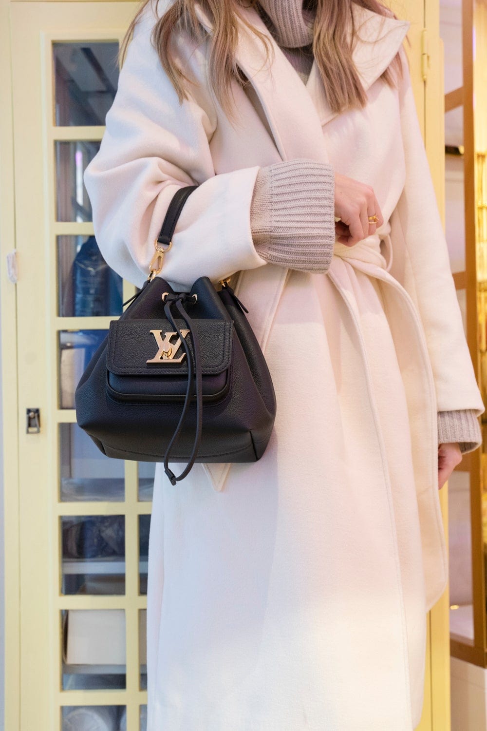 Louis Vuitton Louis Vuitton Lockme Bucket Bag - ADL1720