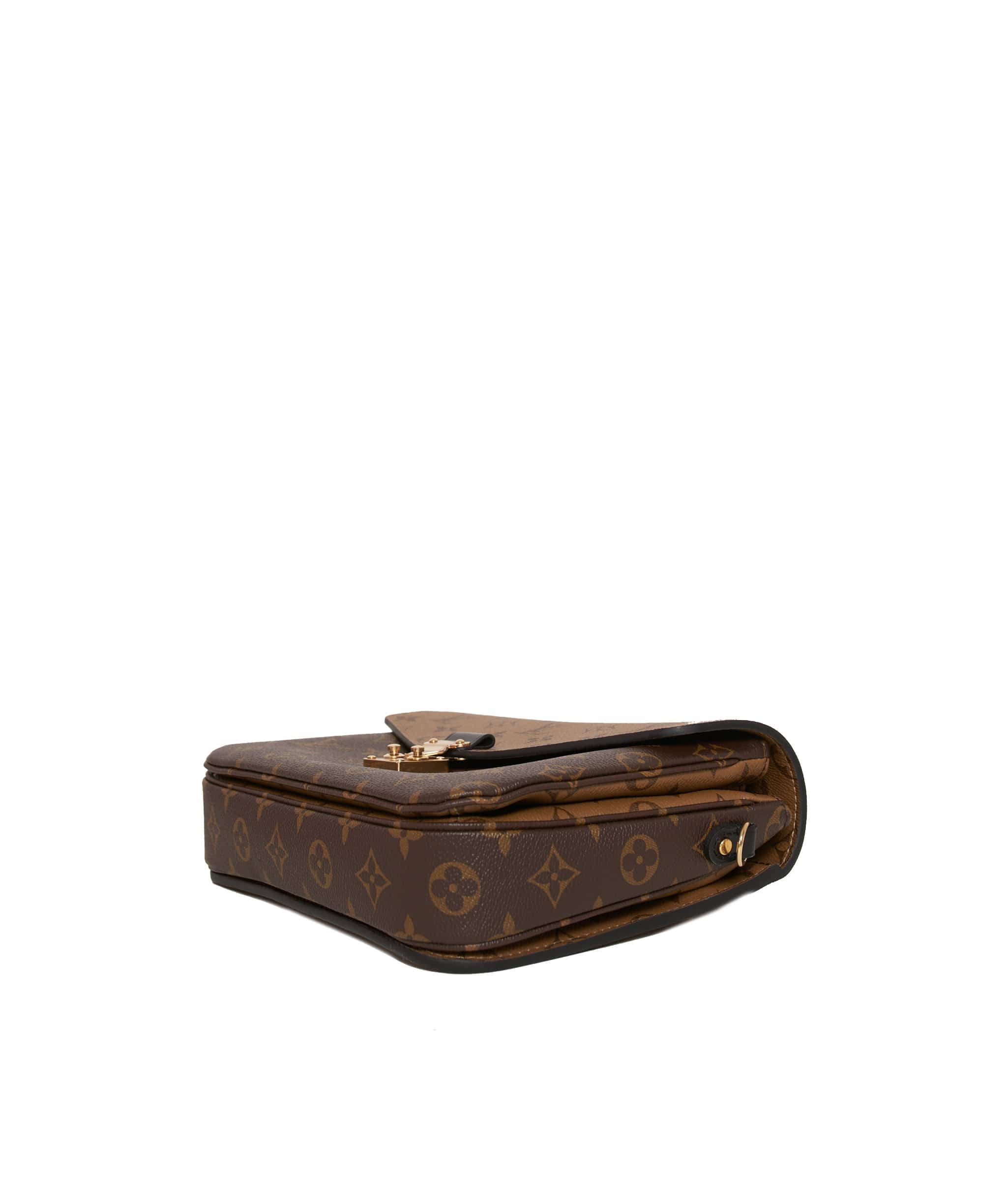 Louis Vuitton Louis Vuitton Metis Reverse Monogram Bag - ADC1084