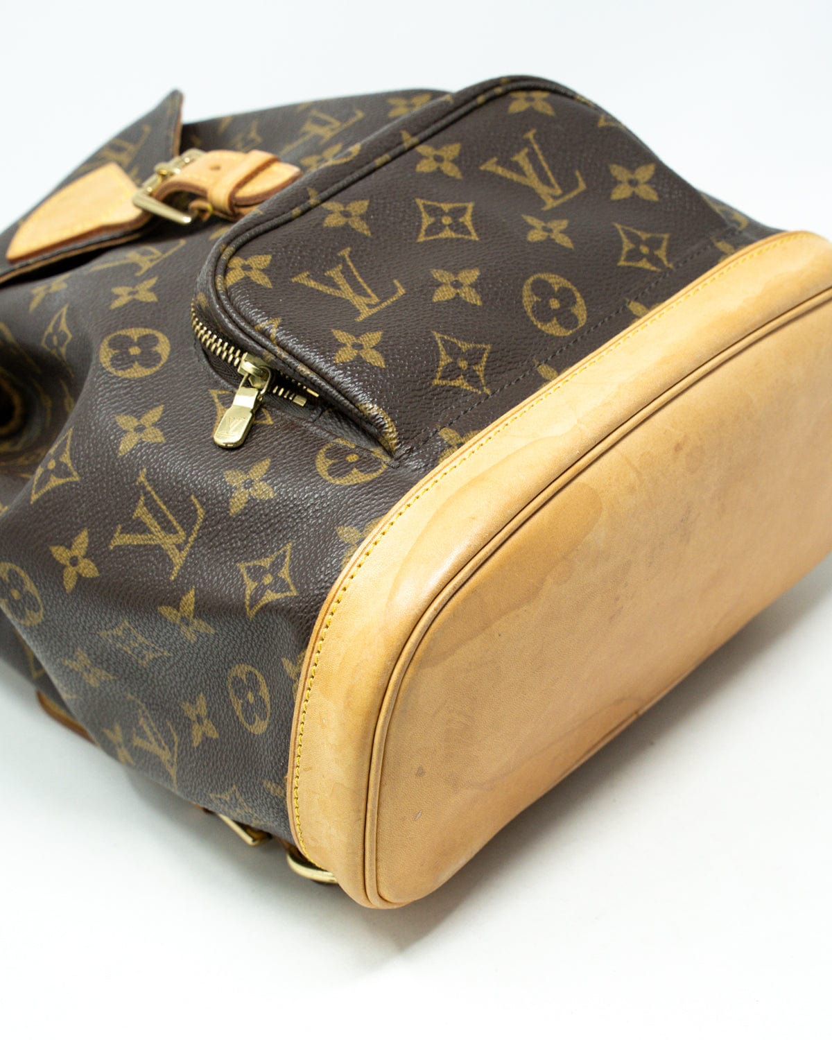 Louis Vuitton Louis Vuitton MM Monogram Back pack - ADL1917