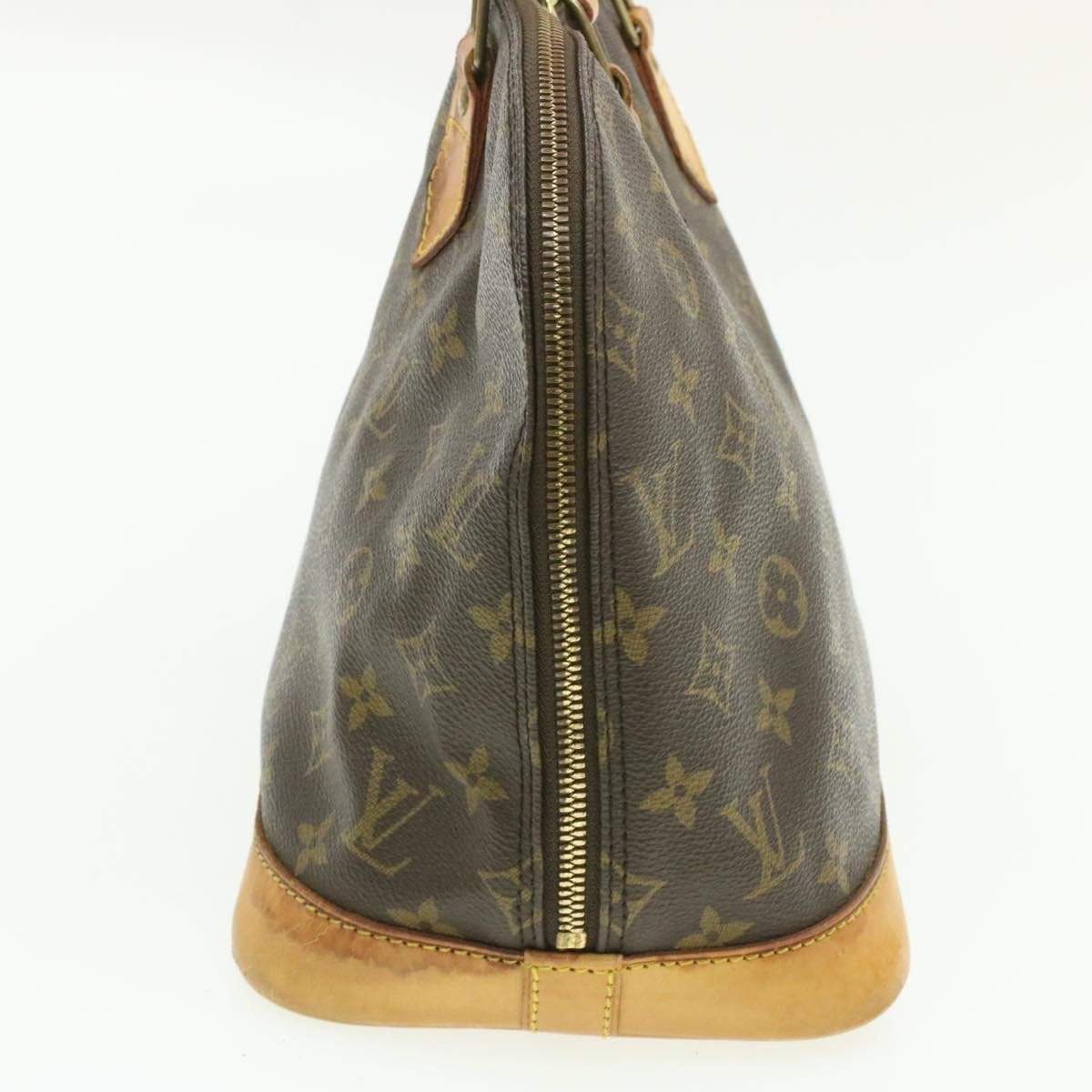 Louis Vuitton LOUIS VUITTON Monogram Alma Hand Bag LV VI0926