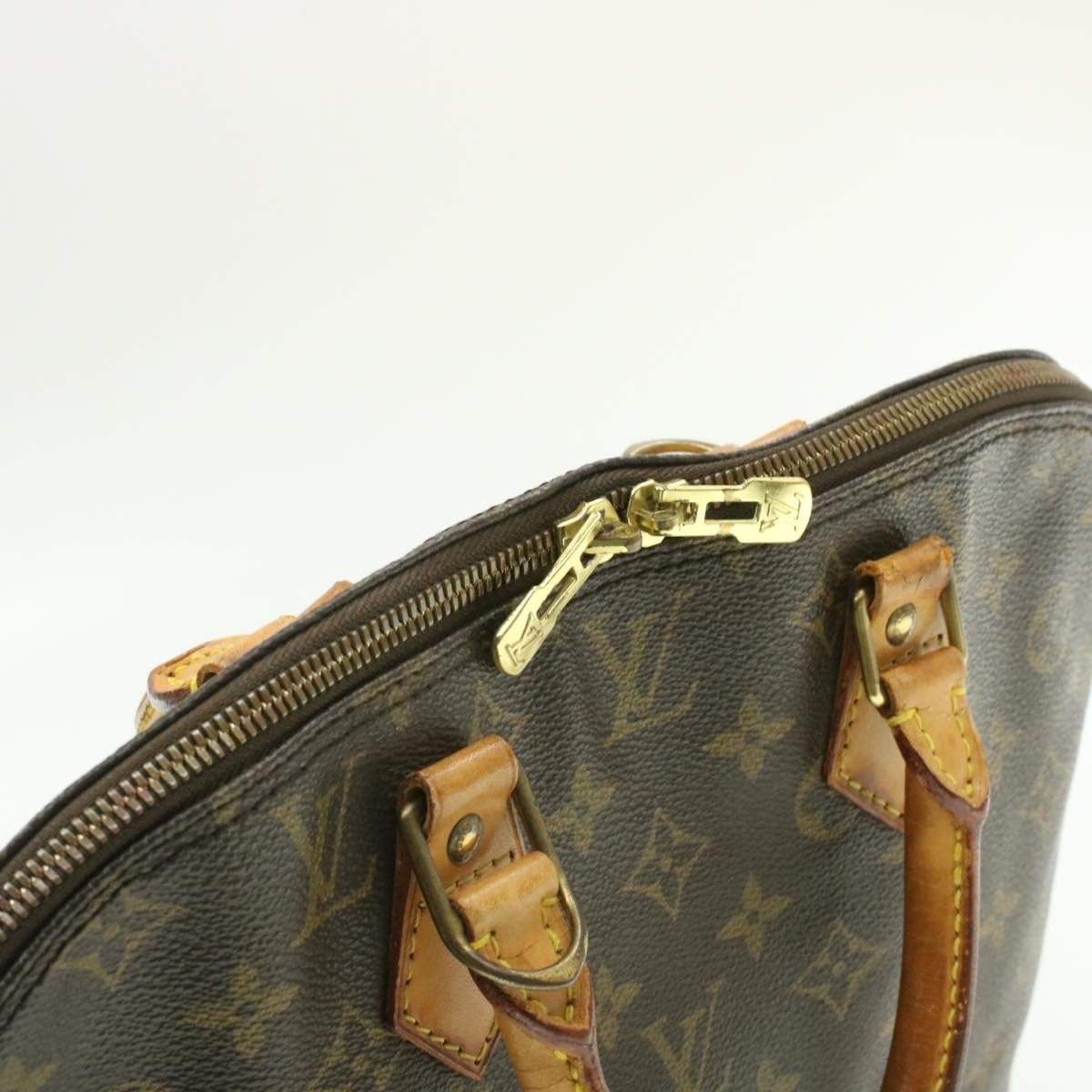 Louis Vuitton LOUIS VUITTON Monogram Alma Hand Bag LV VI0926