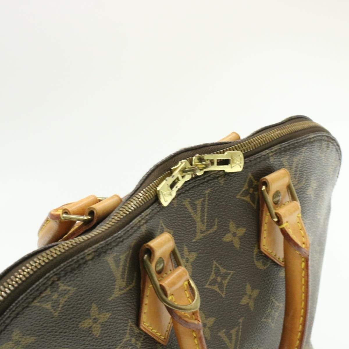 Louis Vuitton LOUIS VUITTON Monogram Alma Hand Bag LV VI0926