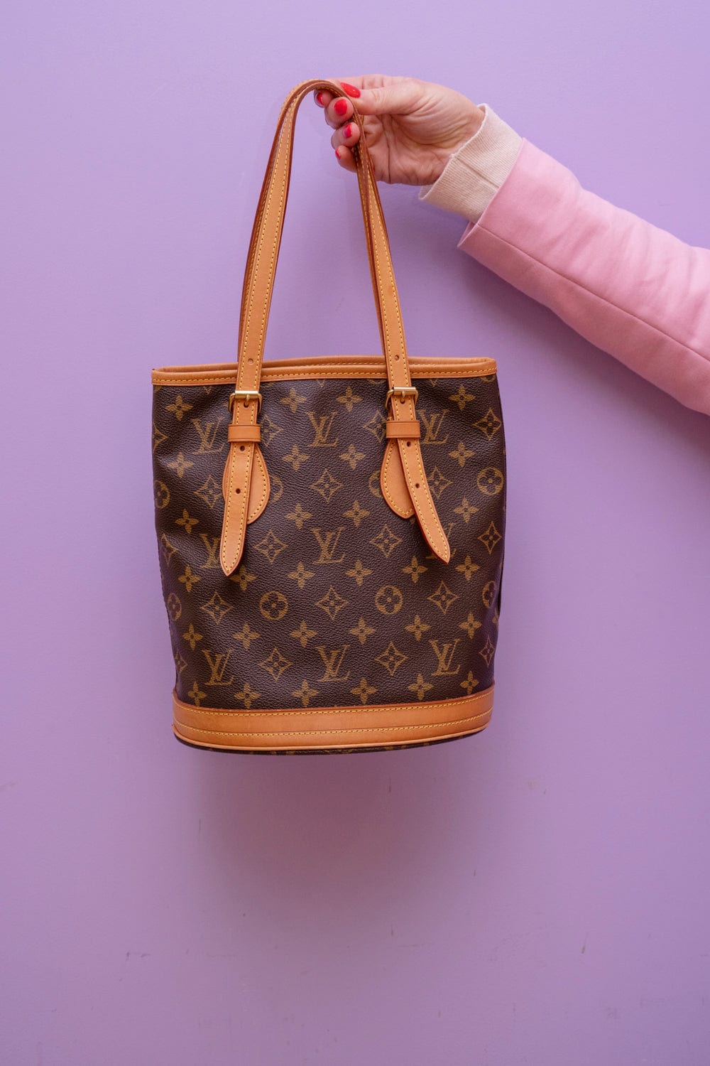 Louis Vuitton Louis Vuitton Monogram Bucket Bag PM - AWL2204