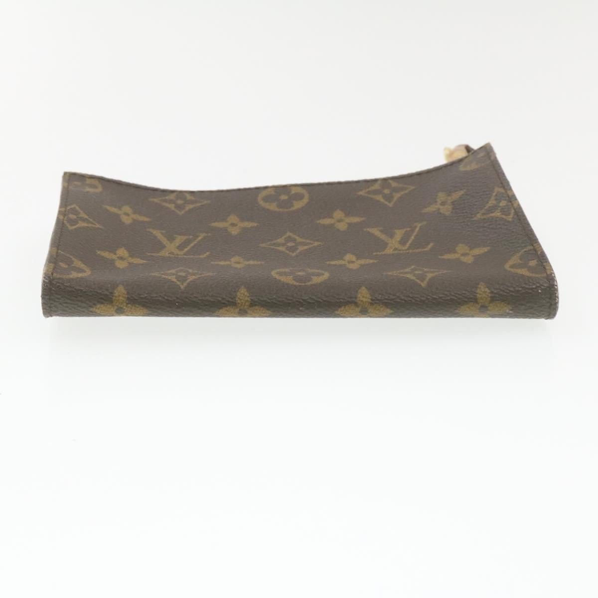 Louis Vuitton Louis Vuitton Monogram Bucket PM Pouch