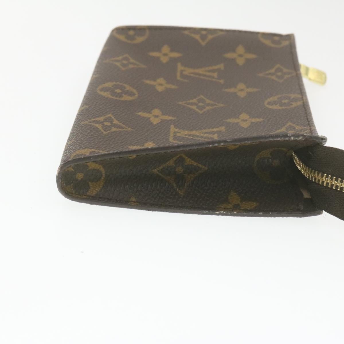 Louis Vuitton Louis Vuitton Monogram Bucket PM Pouch