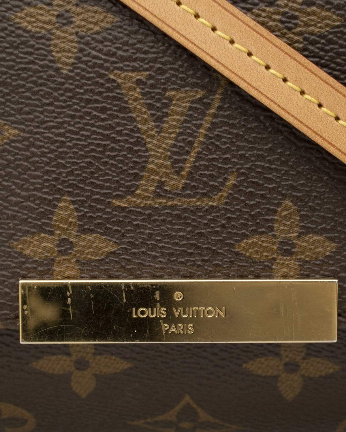 Louis Vuitton Louis Vuitton Monogram Crossbody - RJC1123