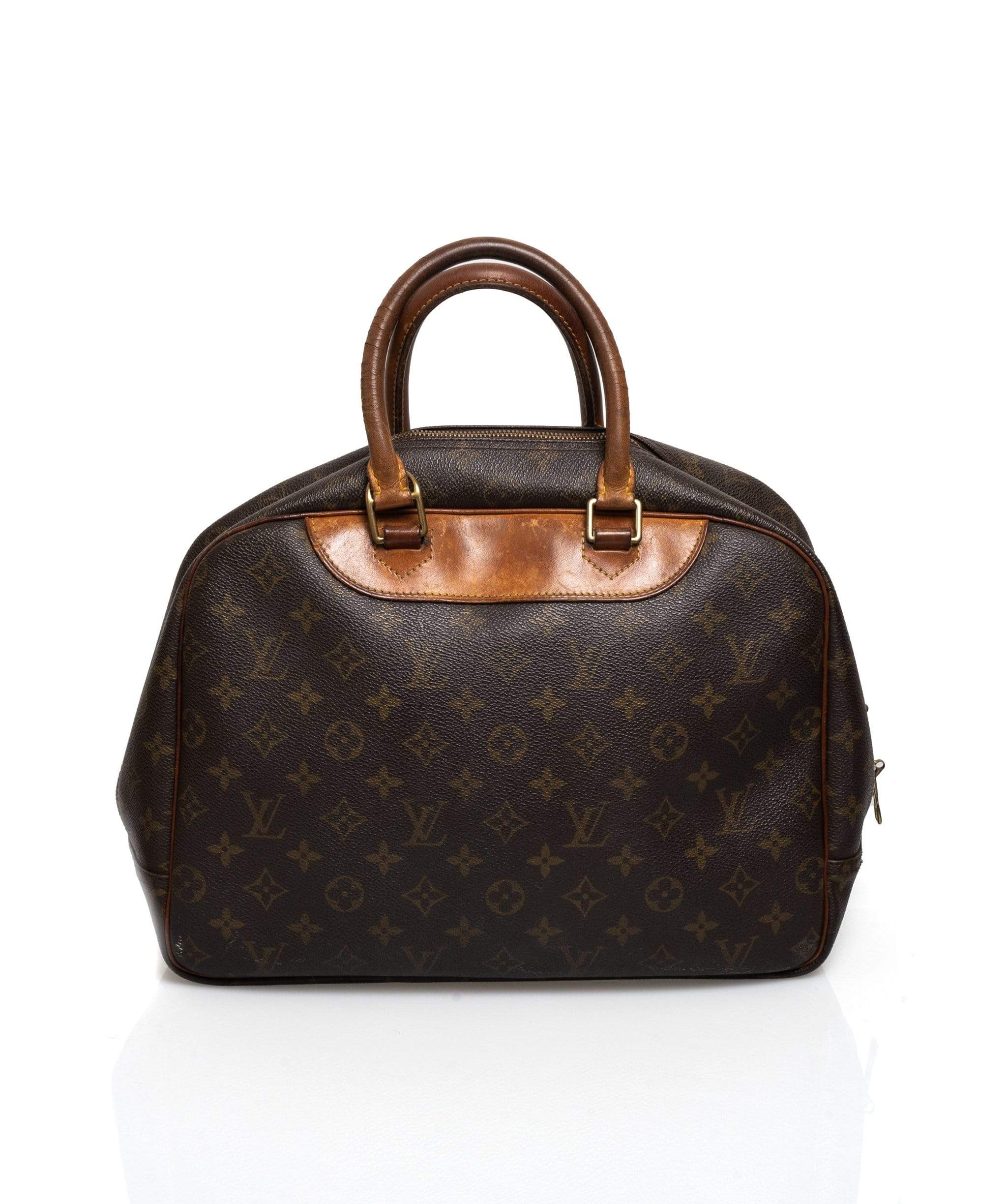 Louis Vuitton Louis Vuitton Monogram Deauville Bag MW2234