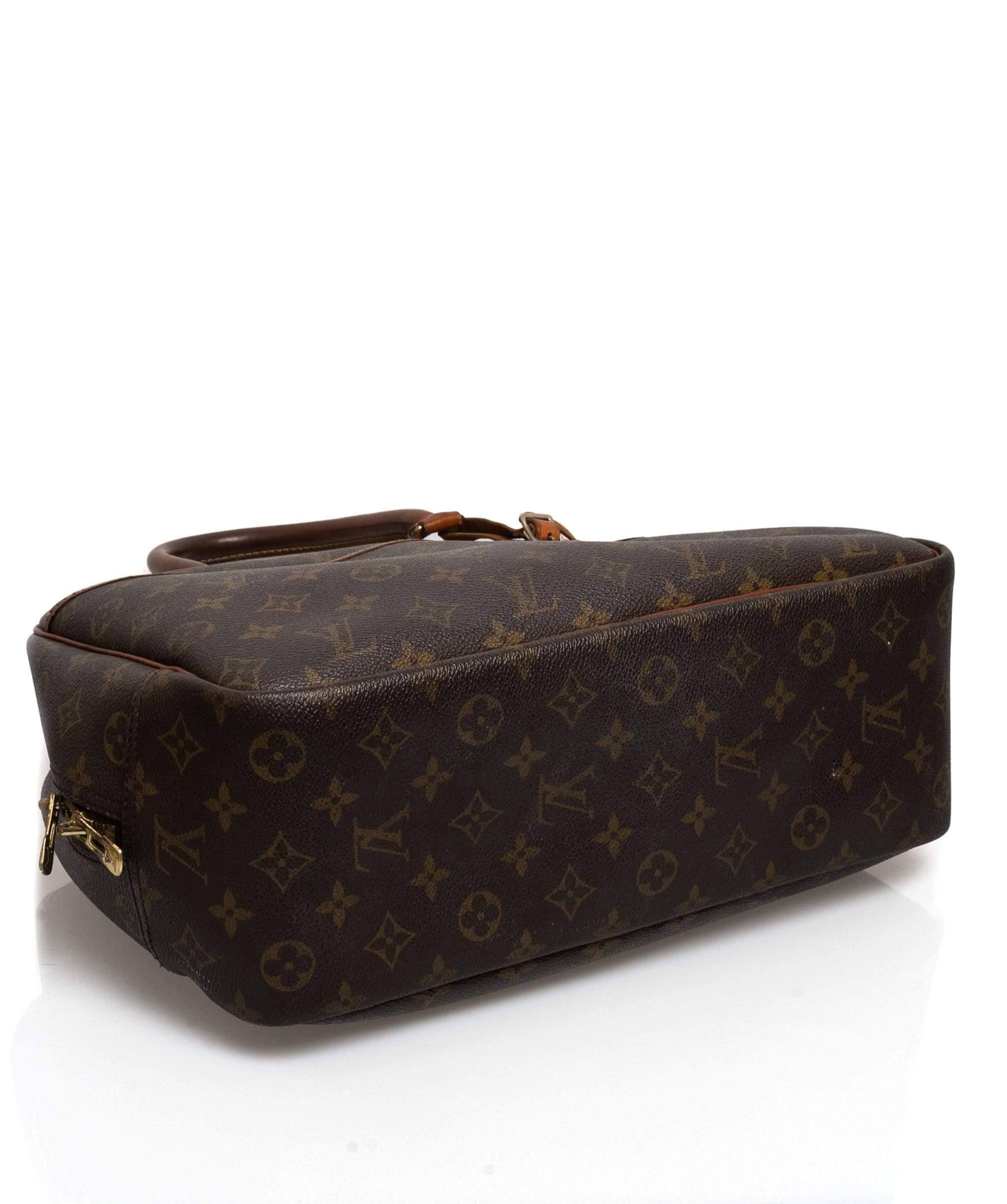 Louis Vuitton Louis Vuitton Monogram Deauville Bag MW2234