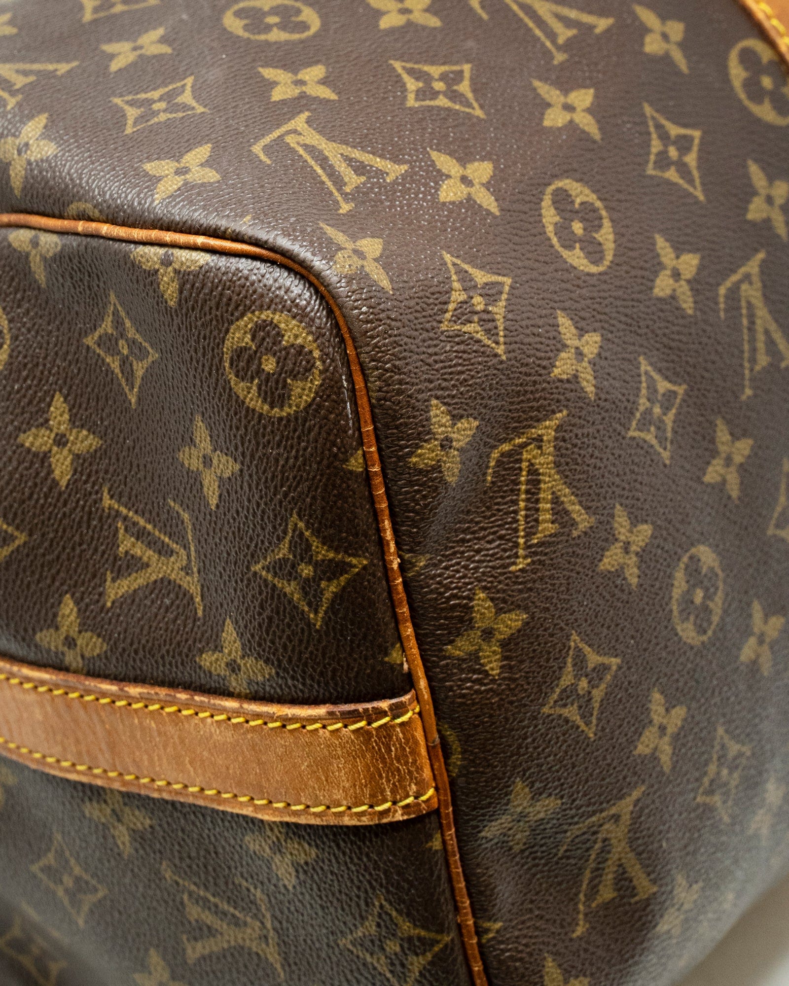 Louis Vuitton Louis Vuitton Monogram Keepall 45 Bandouliere - AGL1845