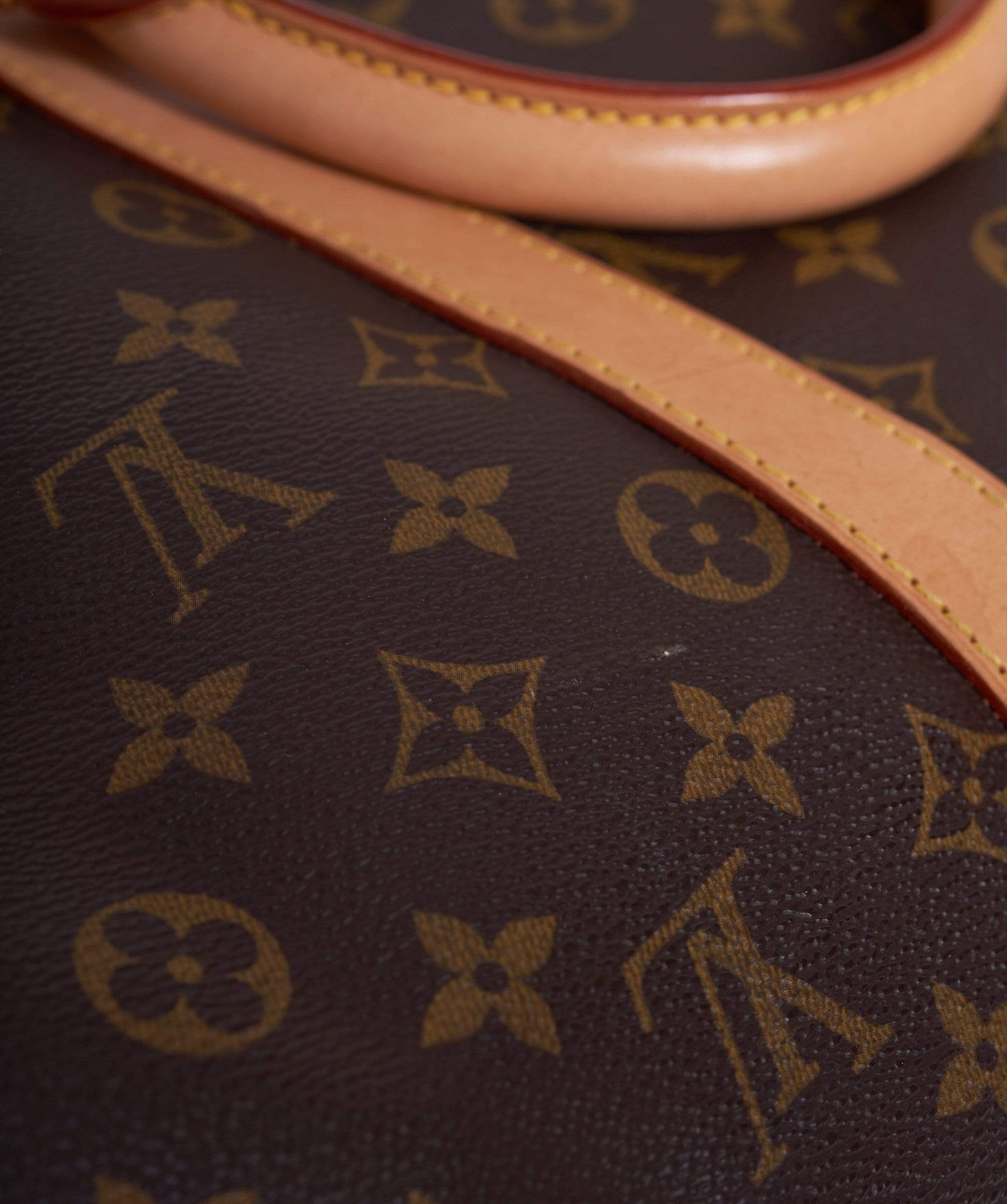 Louis Vuitton Louis Vuitton Monogram Keepall 45 MW2813