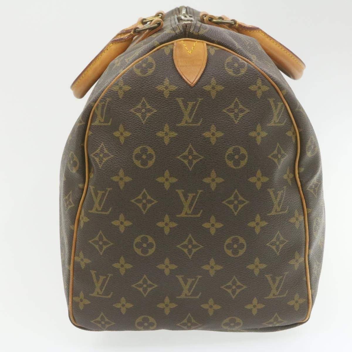 Louis Vuitton Louis Vuitton Monogram Keepall 50 Bag MW2229