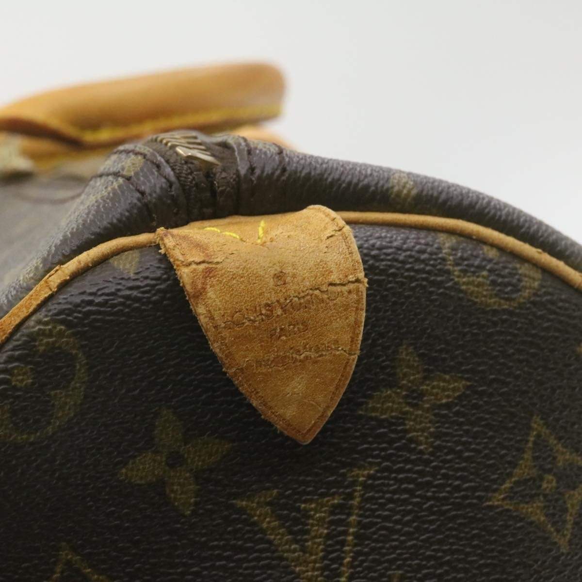 Louis Vuitton Louis Vuitton Monogram Keepall 50 MW2225