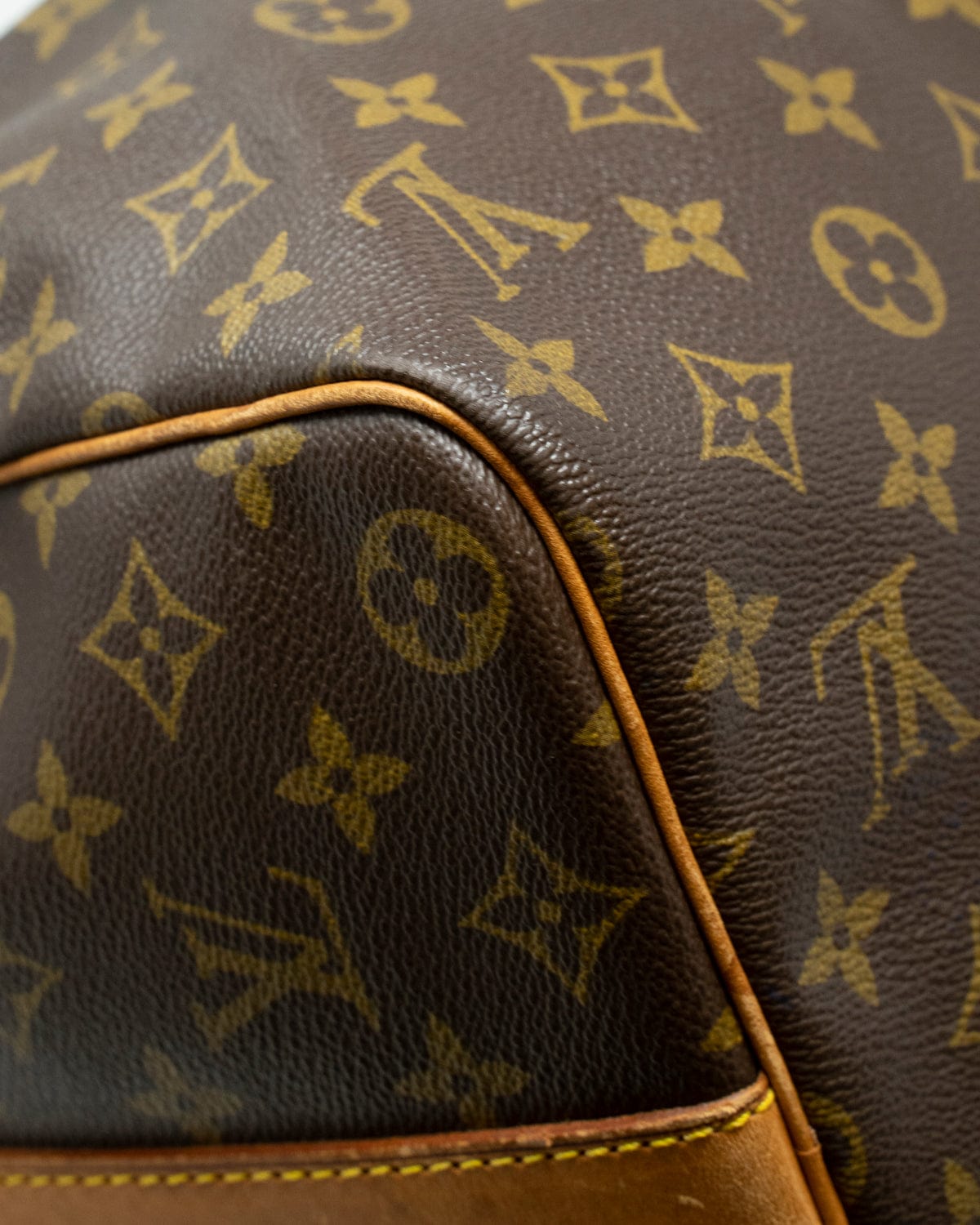 Louis Vuitton Louis Vuitton Monogram Keepall Bandouliere 45 - AWL2198