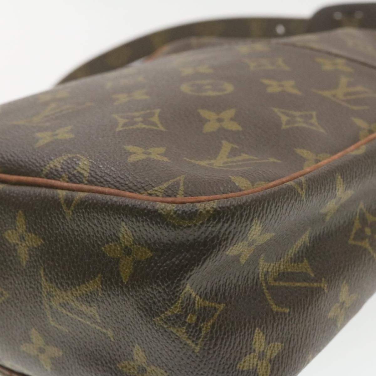 Louis Vuitton LOUIS VUITTON Monogram Marceau Shoulder Bag 832