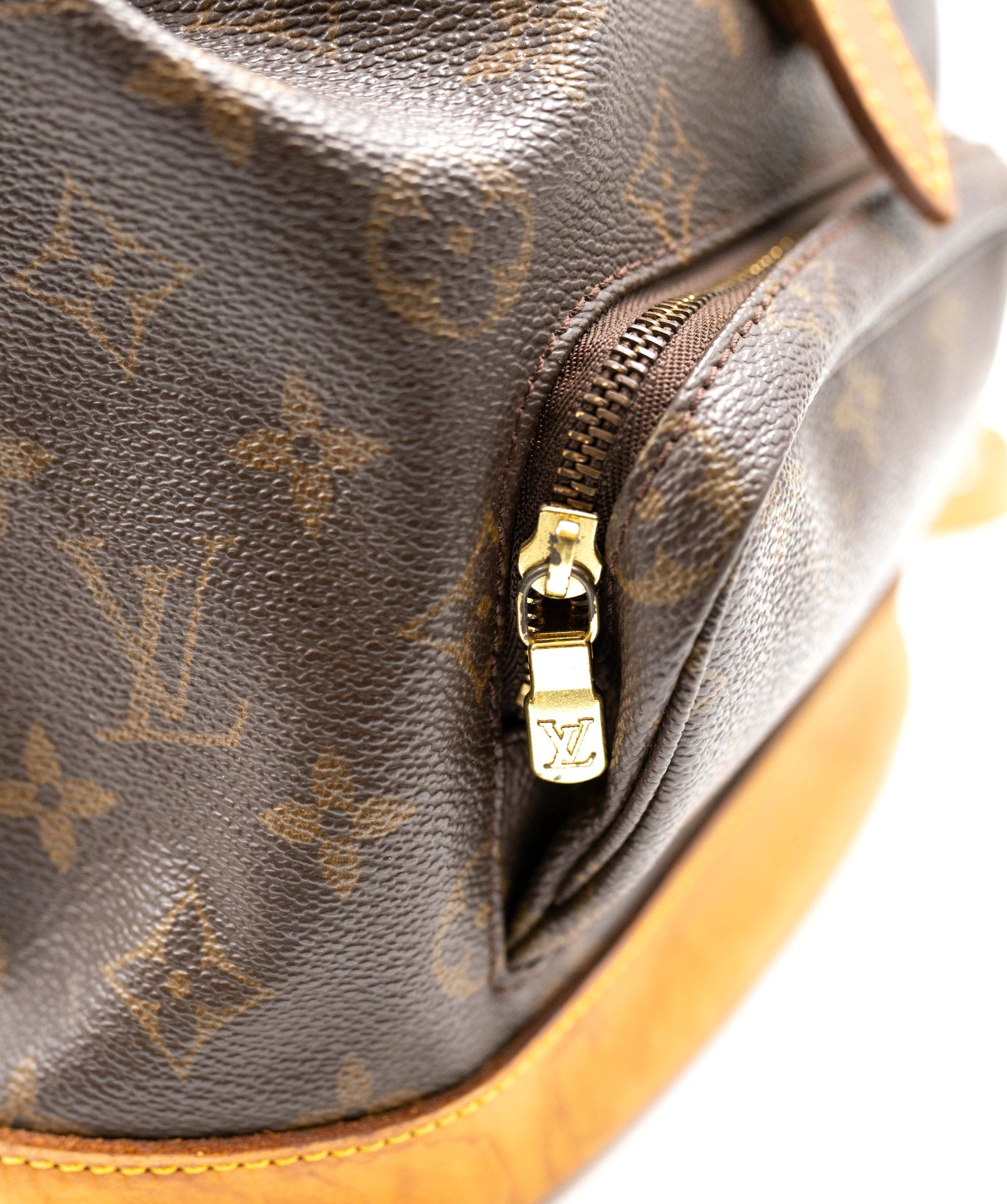 Louis Vuitton LOUIS VUITTON Monogram Montsouris MM Backpack - AWL3174