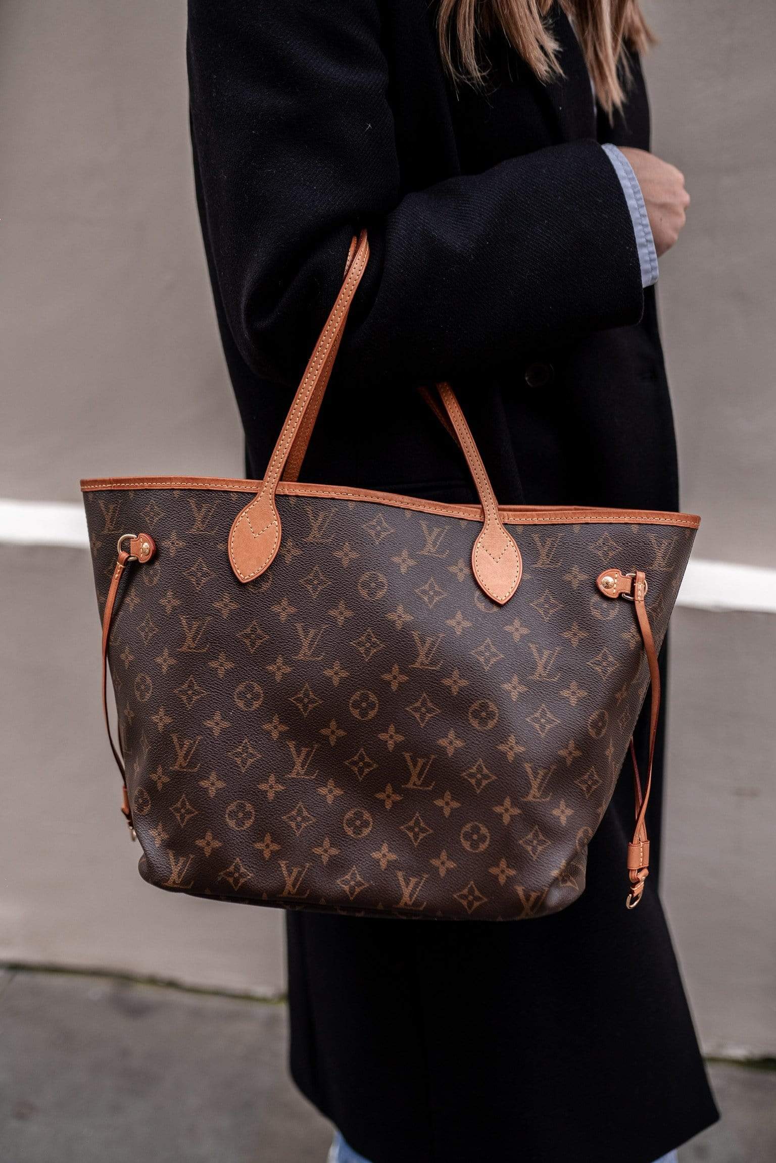 Louis Vuitton Louis Vuitton Monogram Neverfull MM - AGL1436