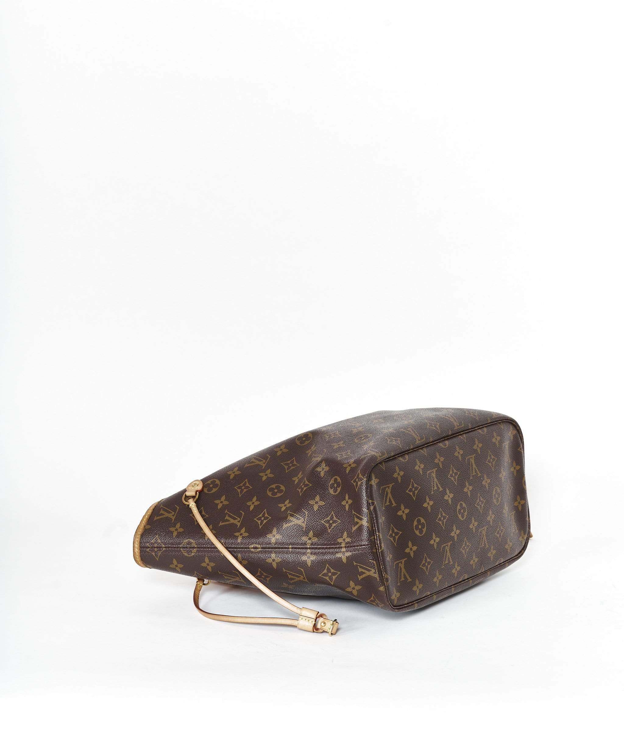 Louis Vuitton Louis Vuitton Monogram Neverfull MM GI3190