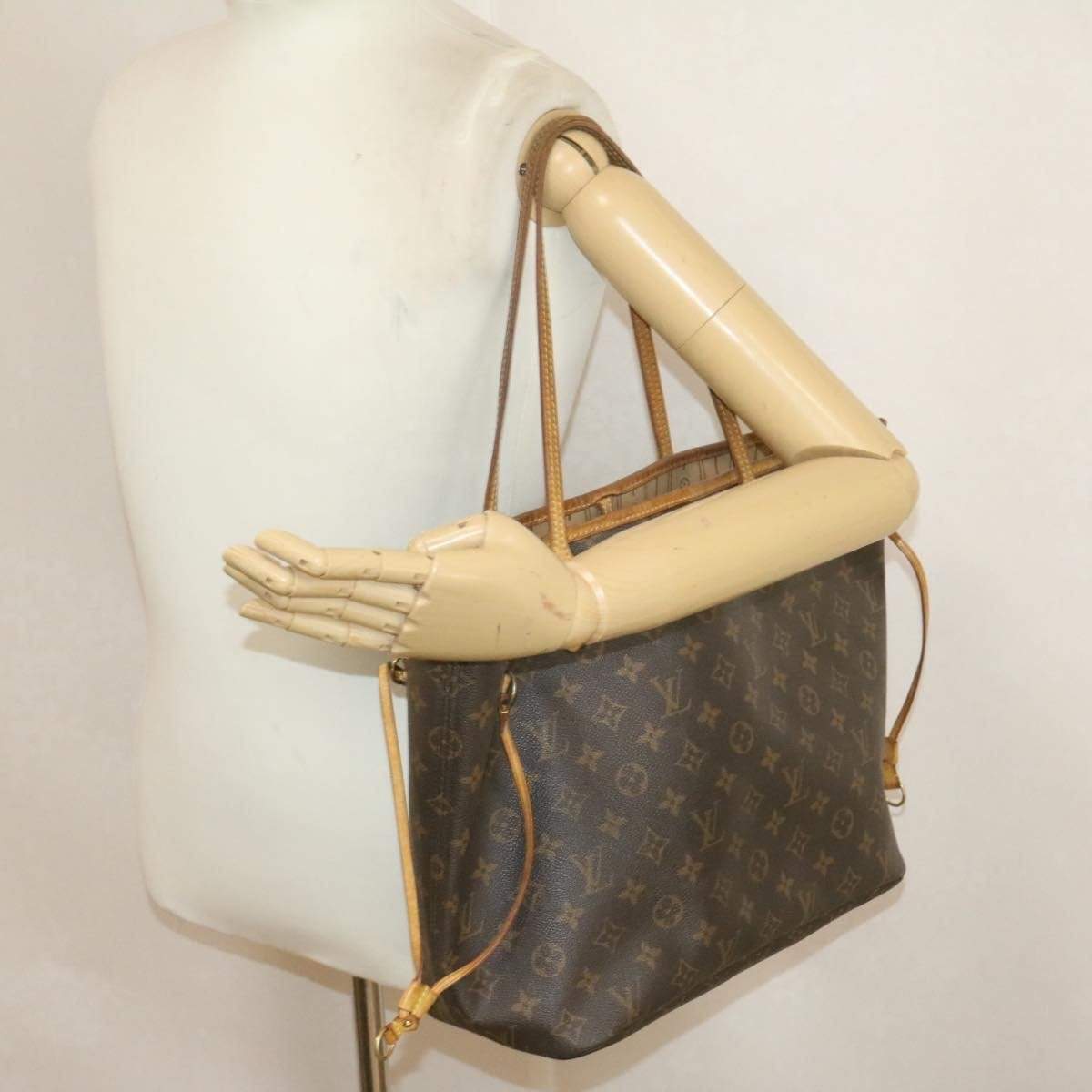 Louis Vuitton LOUIS VUITTON Monogram Neverfull MM Tote Bag VI2008