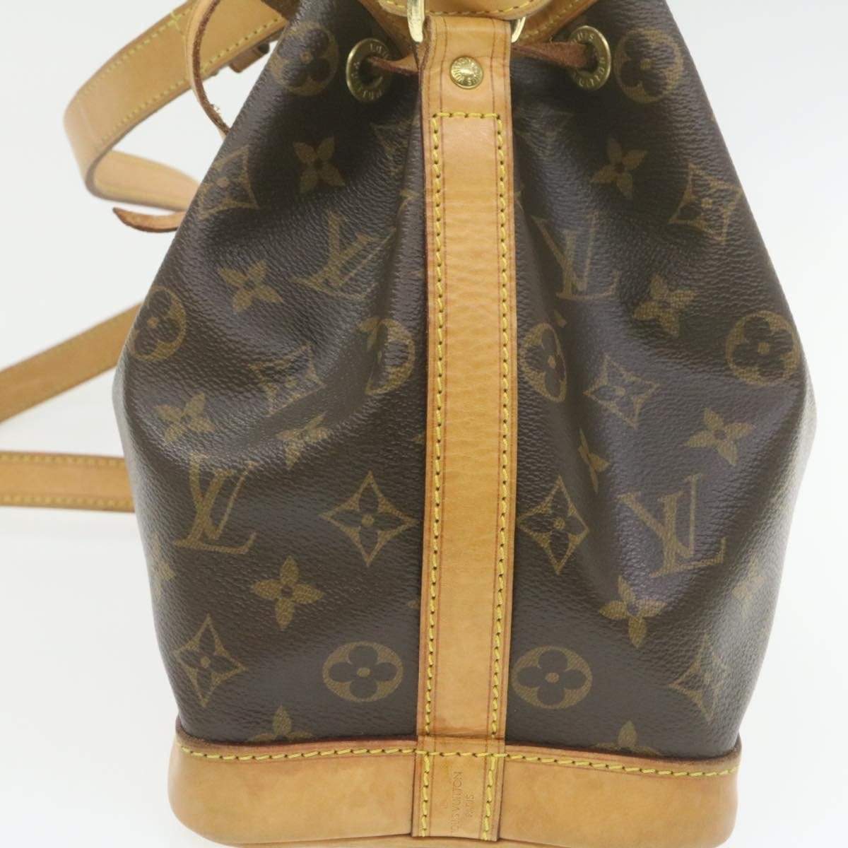 Louis Vuitton Louis Vuitton Monogram Noe BB MW2299