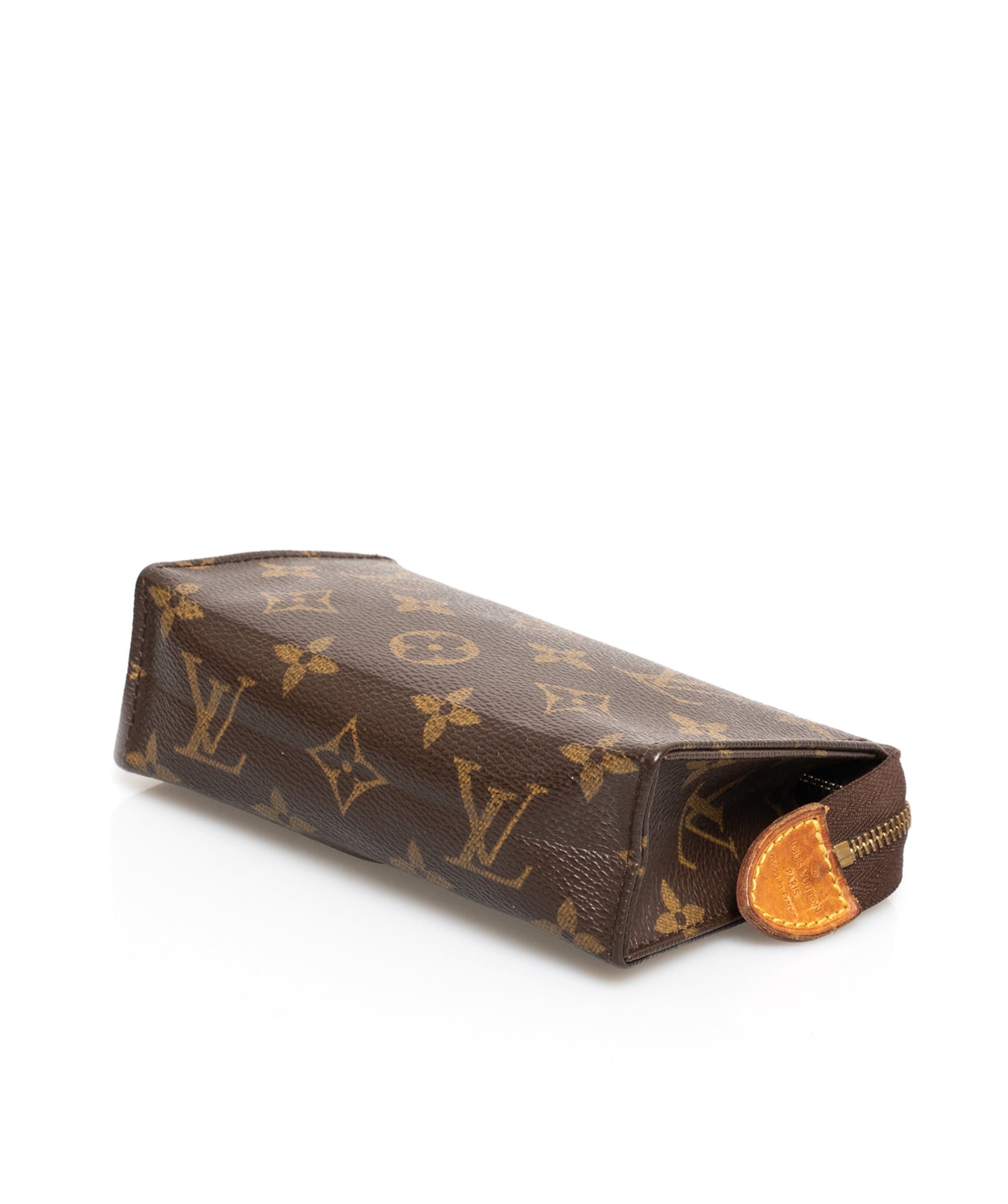 Louis Vuitton LOUIS VUITTON Monogram Poche Toilette 15 Cosmetics Pouch - AWL1644