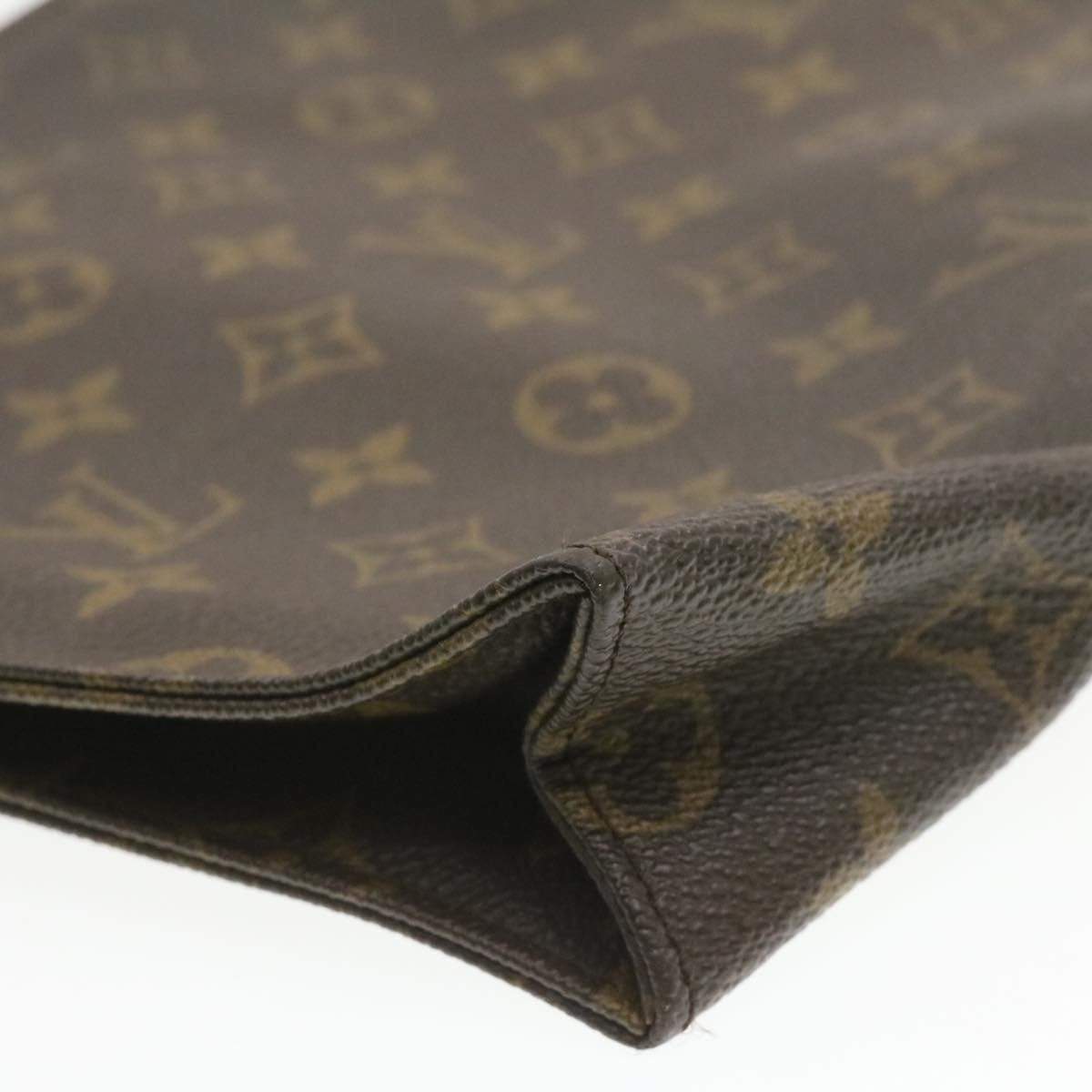 Louis Vuitton Louis Vuitton Monogram Poche Toilette 26