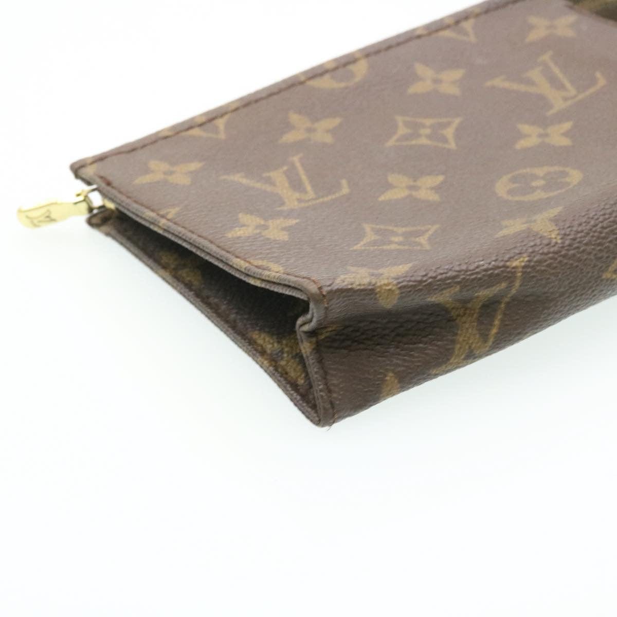 Louis Vuitton Louis Vuitton Monogram Poche Toilette Pouch 15 - ARL1005