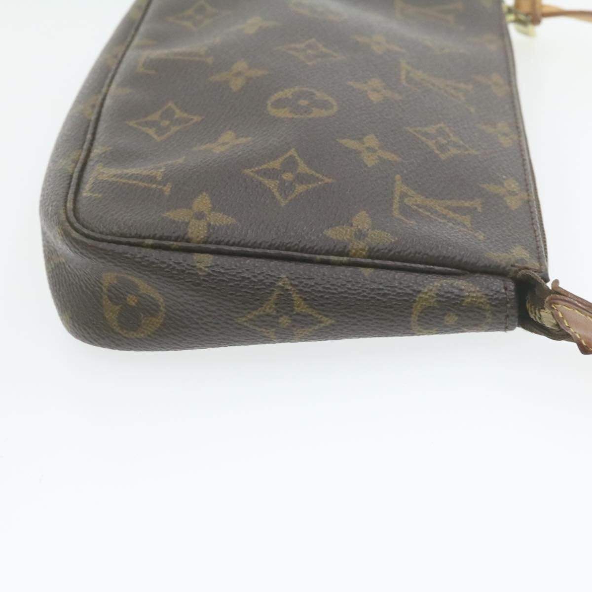 Louis Vuitton Louis Vuitton Monogram Pochette Accessoires MW2727