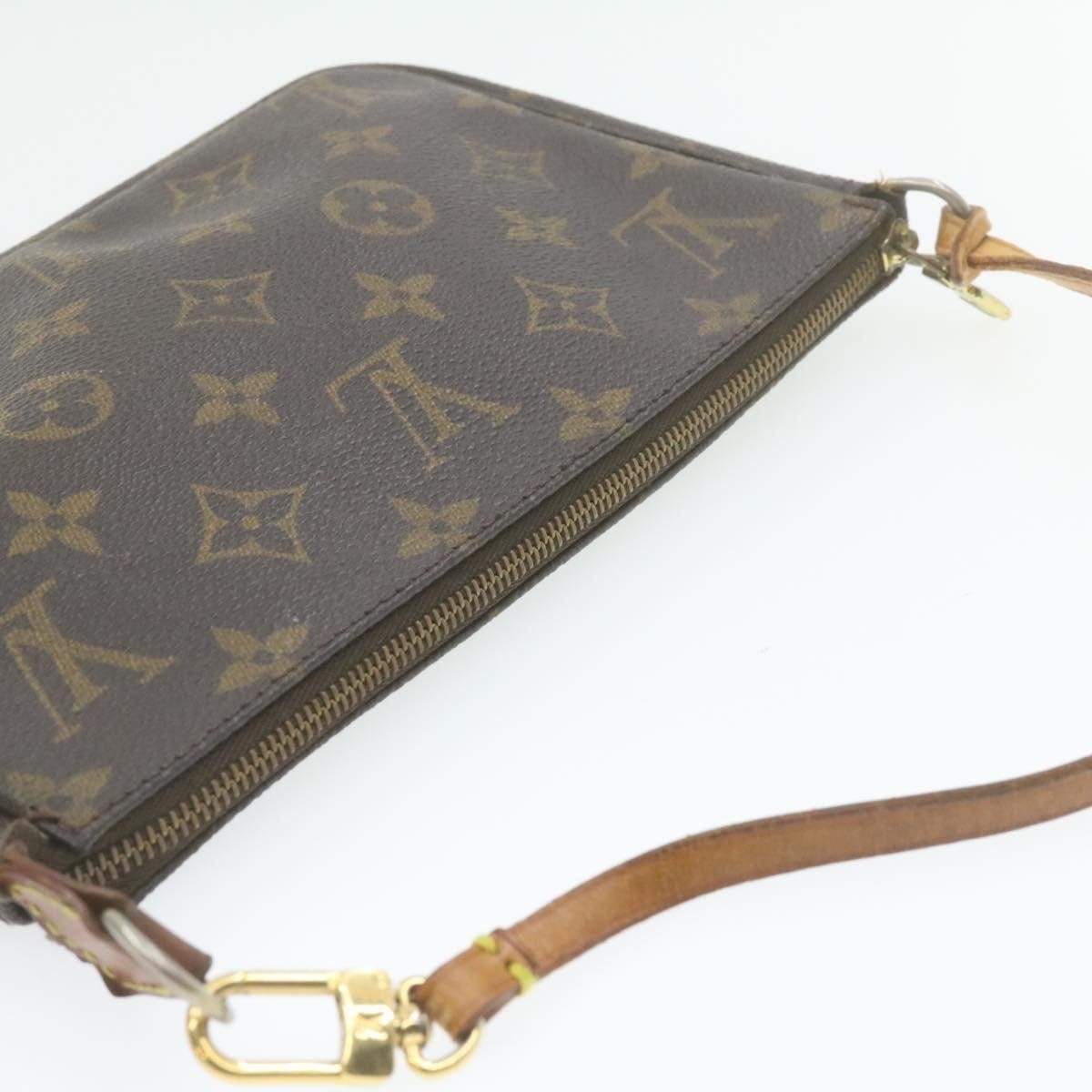 Louis Vuitton Louis Vuitton Monogram Pochette Accessoires MW2727