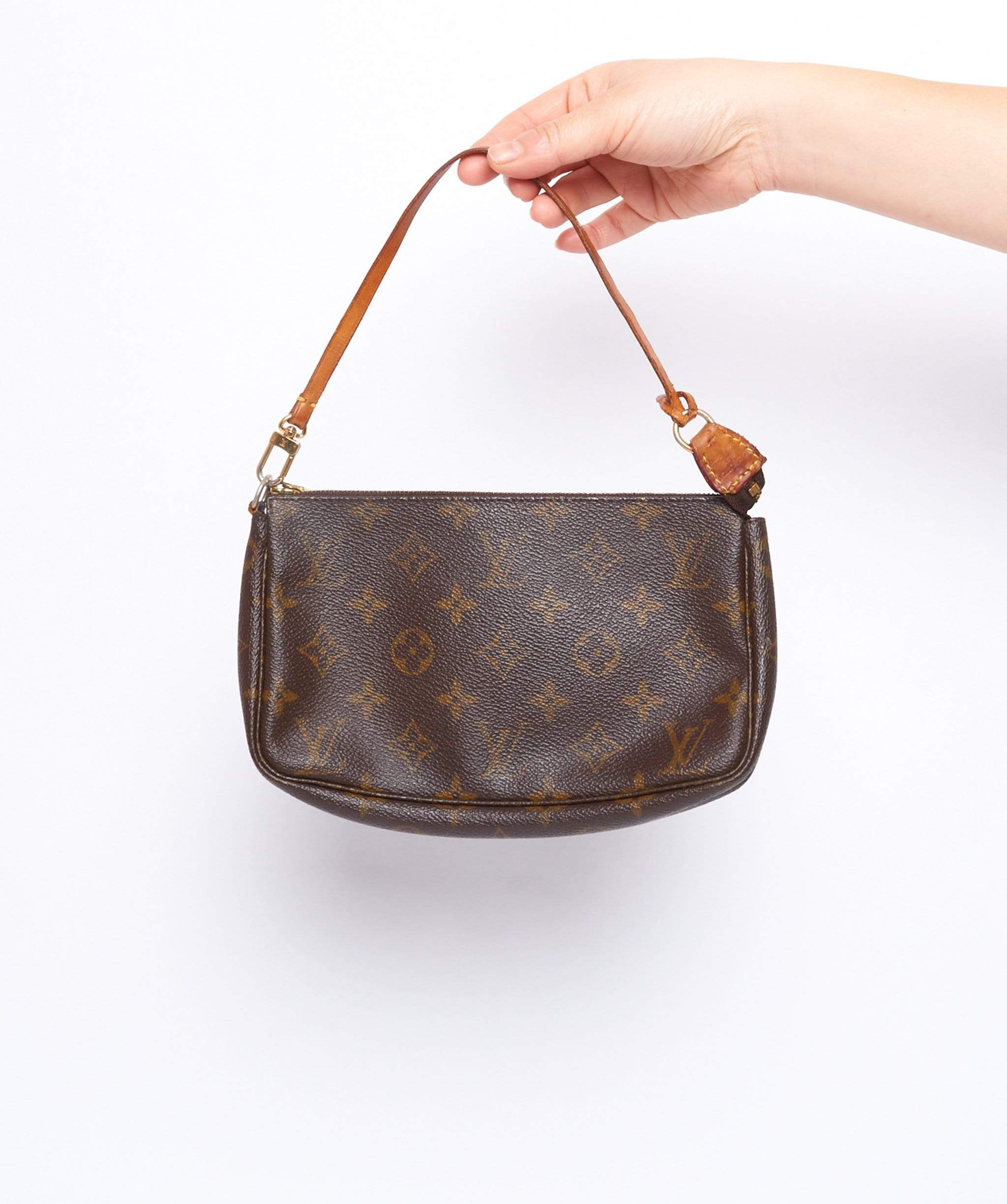 Louis Vuitton LOUIS VUITTON Monogram Pochette Accessoires Pouch AR0020