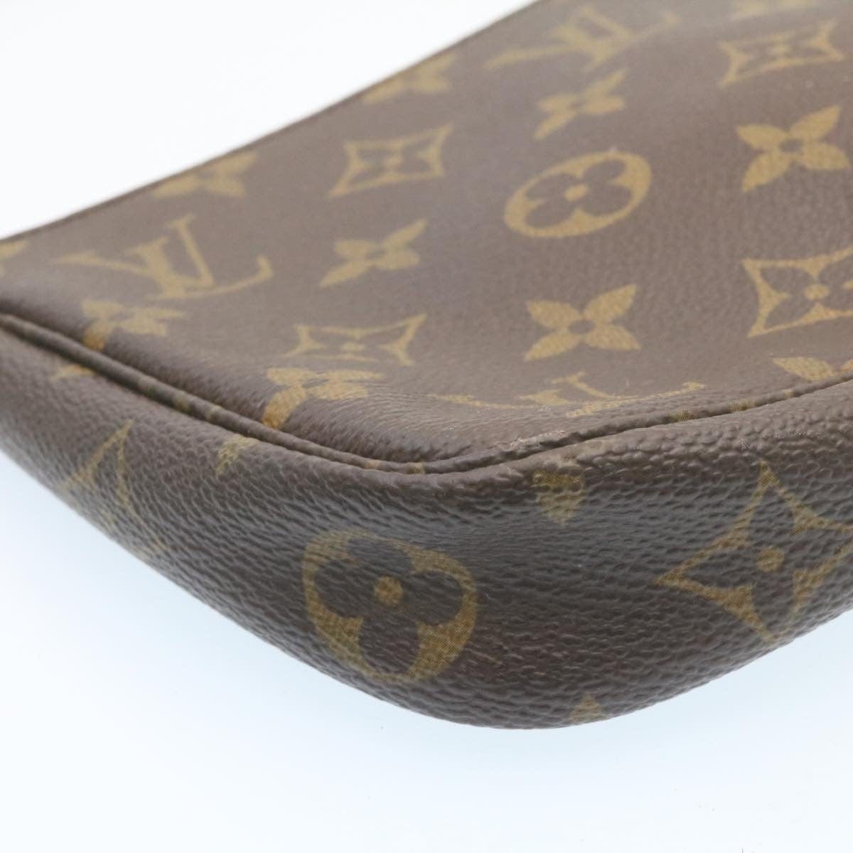 Louis Vuitton Louis Vuitton Monogram Pochette Accessoires Pouch - ASL2152