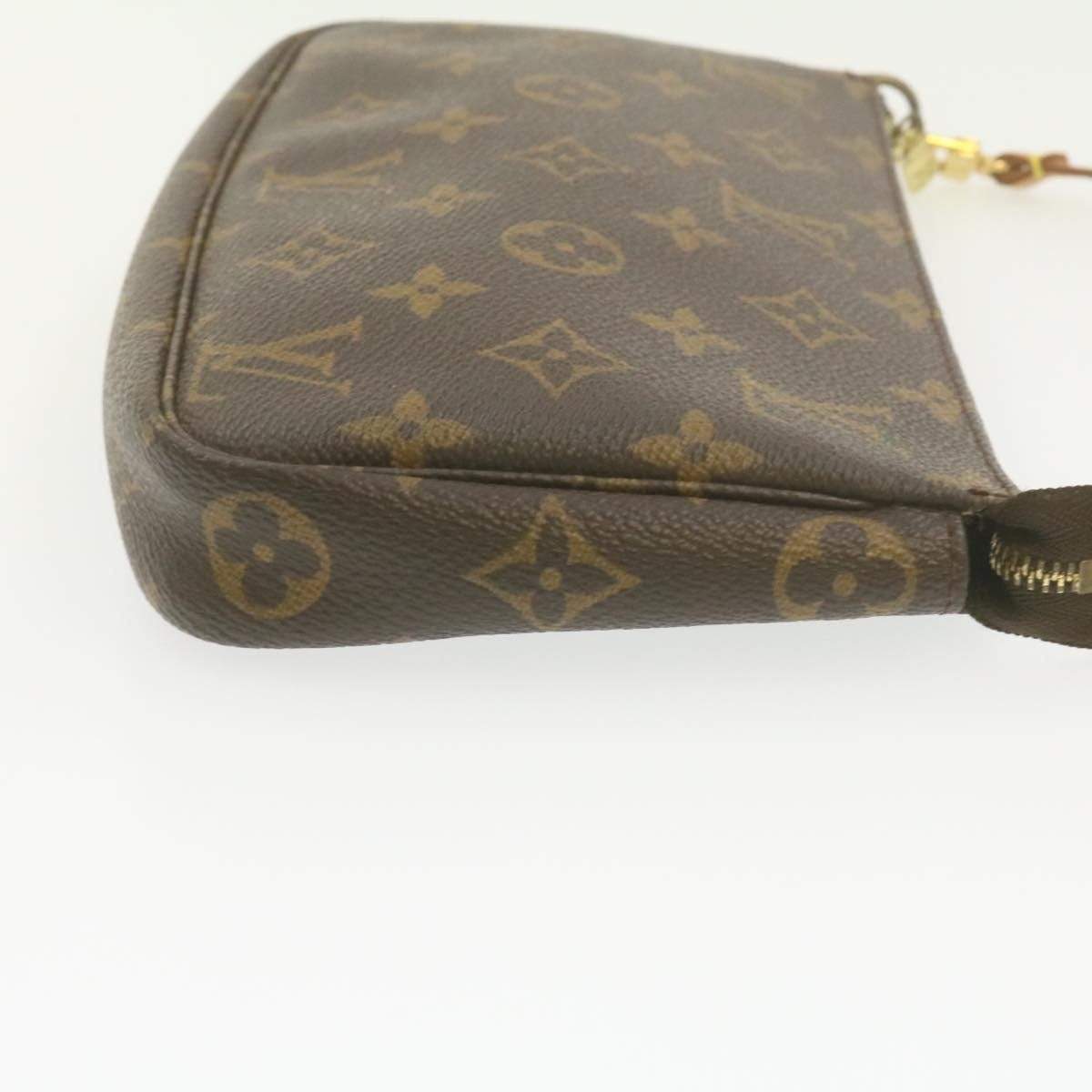 Louis Vuitton LOUIS VUITTON Monogram Pochette Accessoires Pouch Bag AWL1052