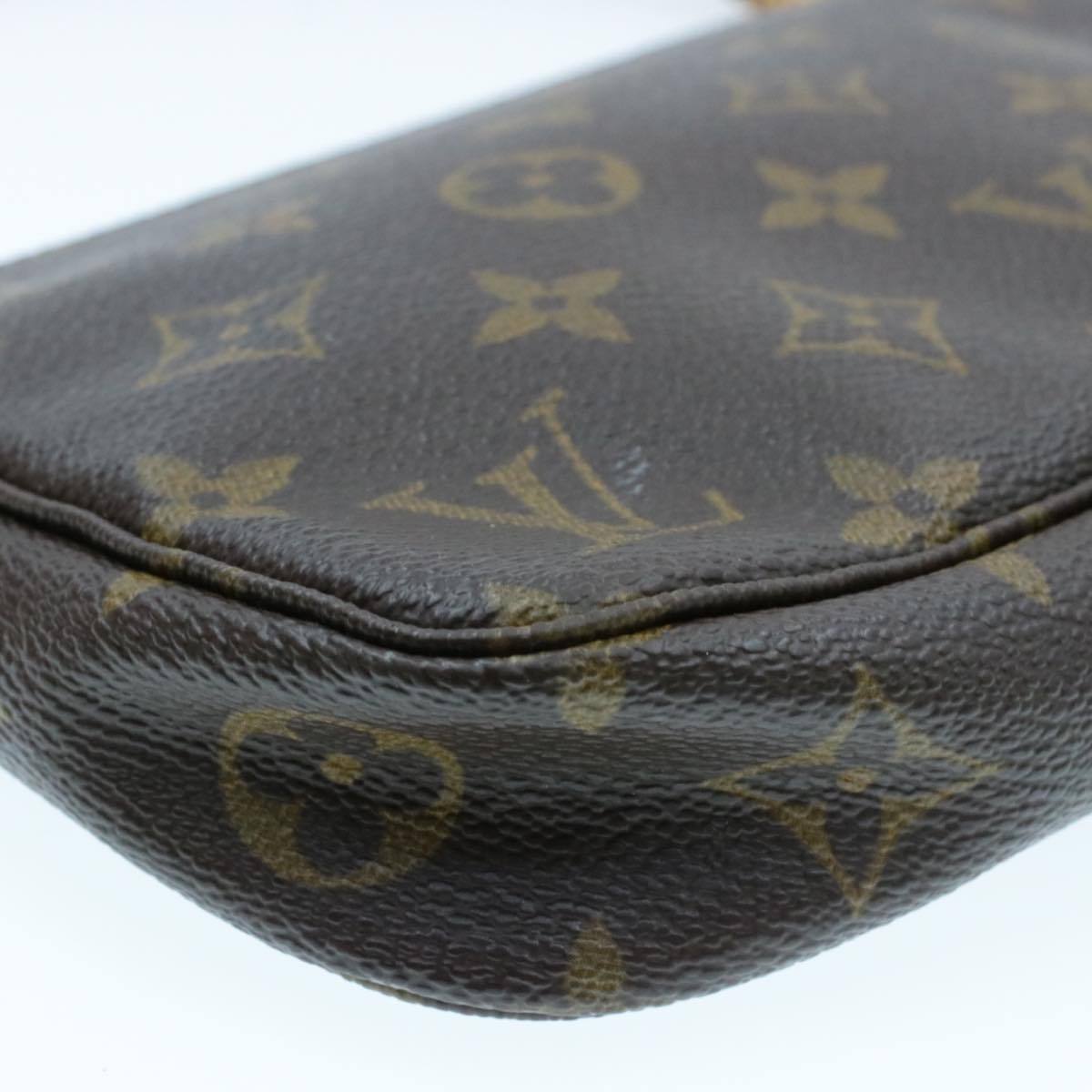 Louis Vuitton Louis Vuitton Monogram Pochette Accessoires Pouch CA0031