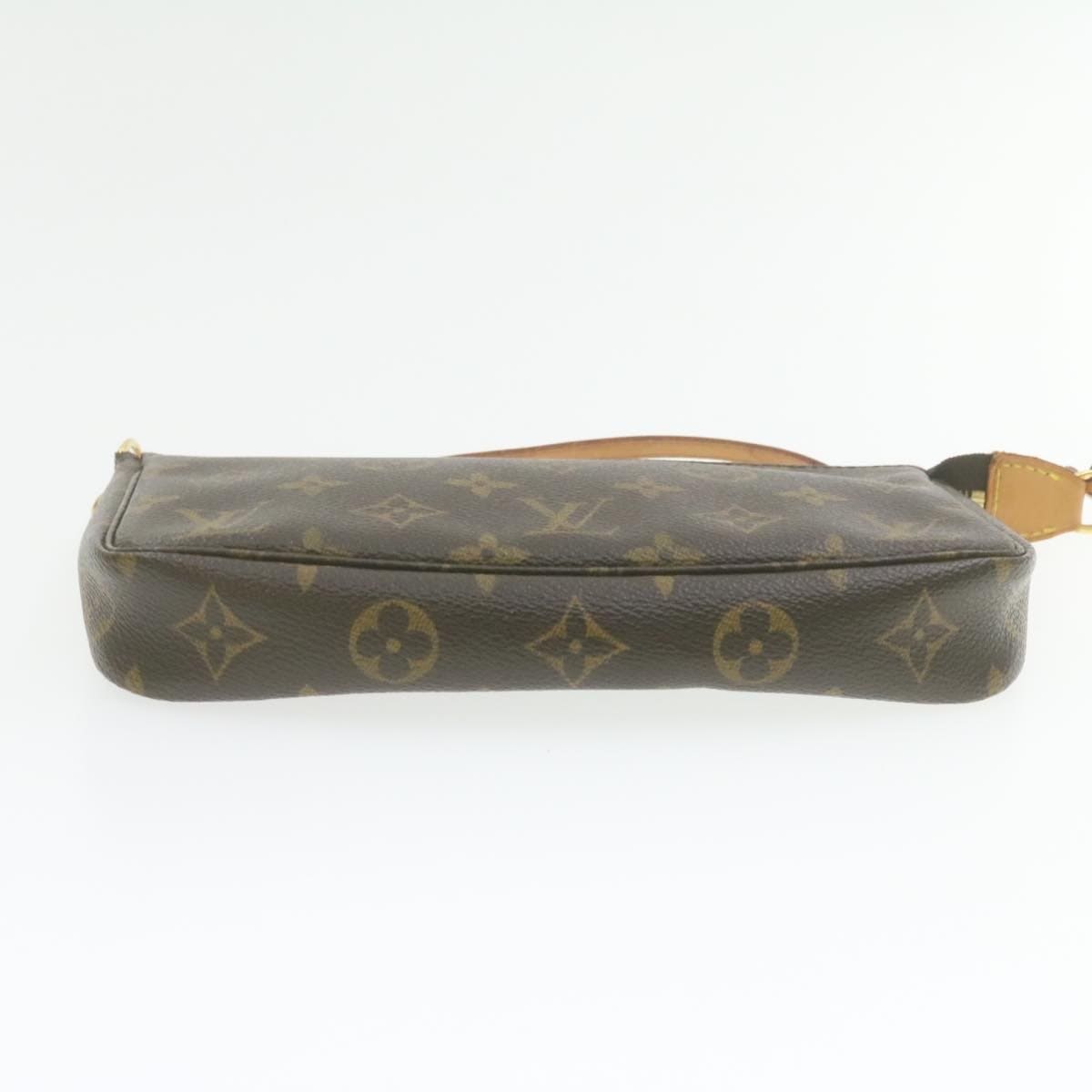 Louis Vuitton Louis Vuitton Monogram Pochette Accessoires - RCL1109