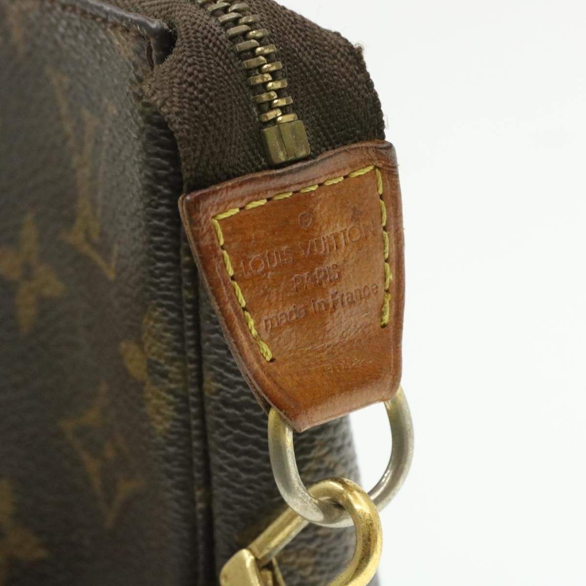 Louis Vuitton LOUIS VUITTON MONOGRAM POCHETTE BJ0092