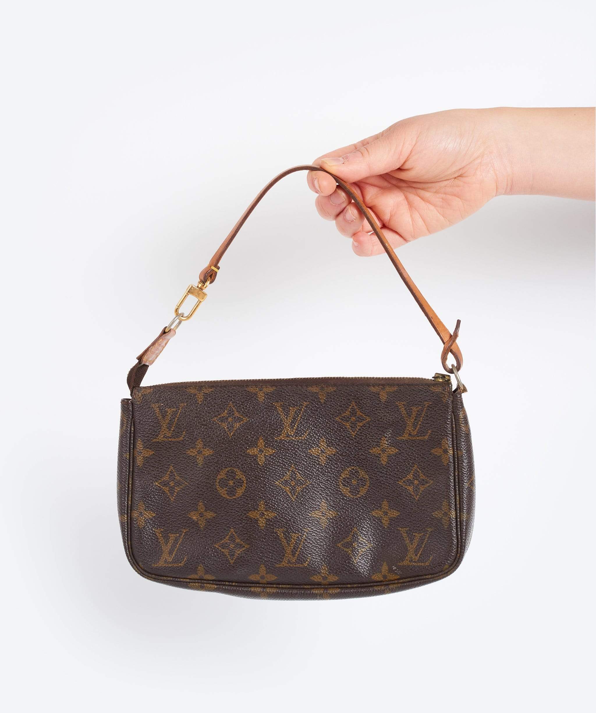 Louis Vuitton LOUIS VUITTON MONOGRAM POCHETTE BJ0092