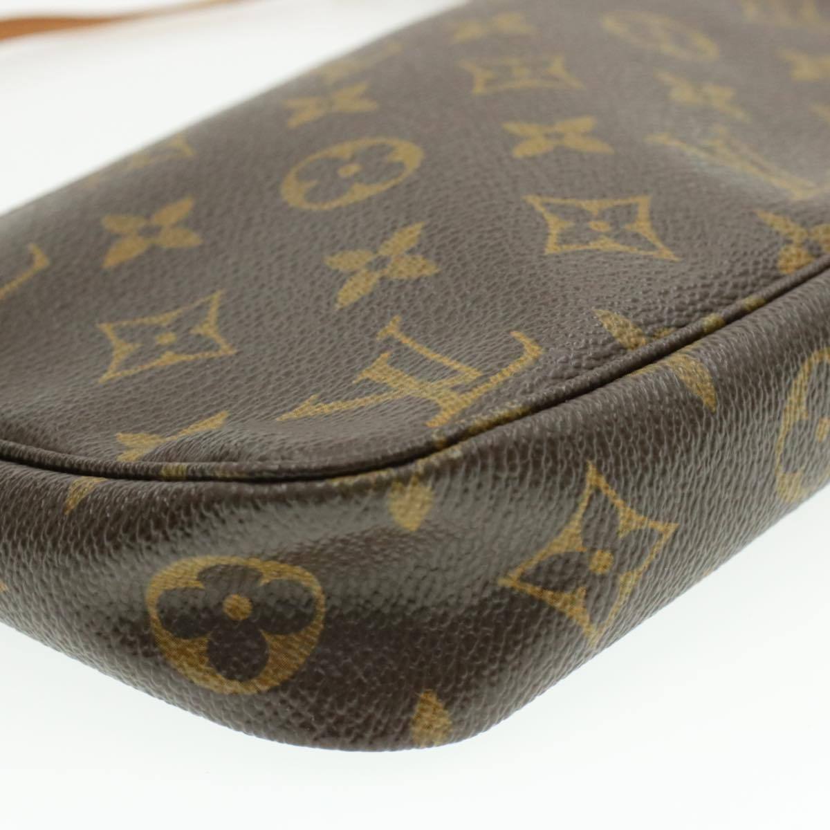 Louis Vuitton LOUIS VUITTON Monogram Pochette SD0022