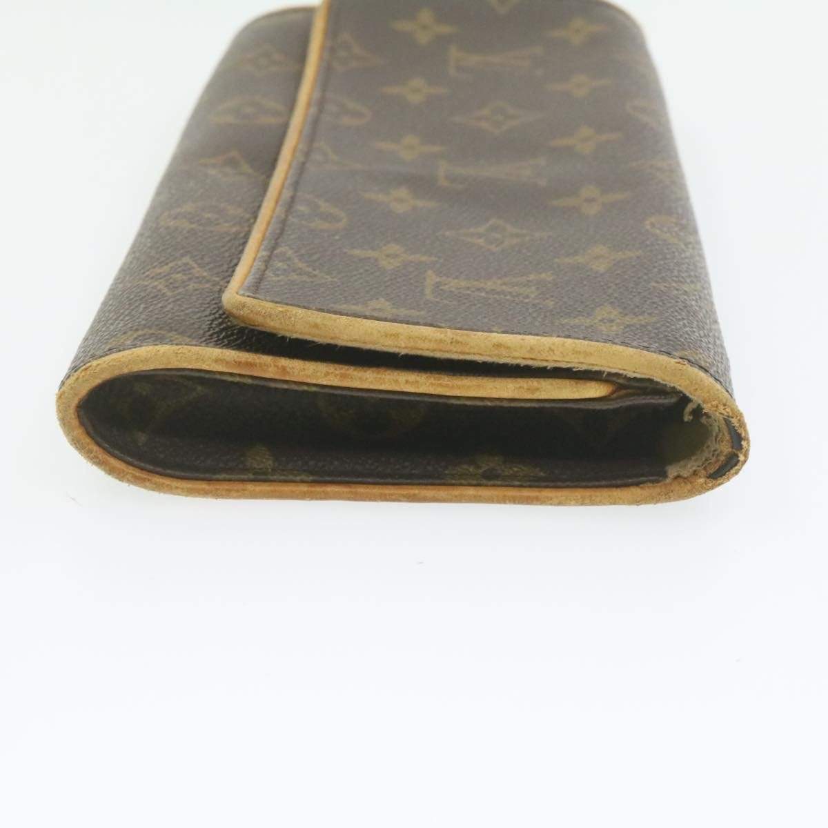 Louis Vuitton Louis Vuitton Monogram Pochette Twin GM MW2294