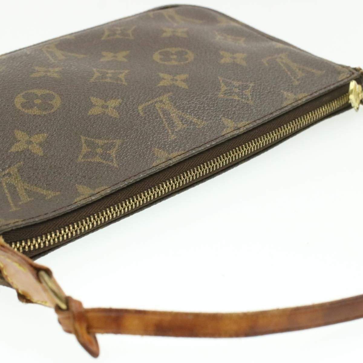 Louis Vuitton LOUIS VUITTON Monogram Pochette VI1013