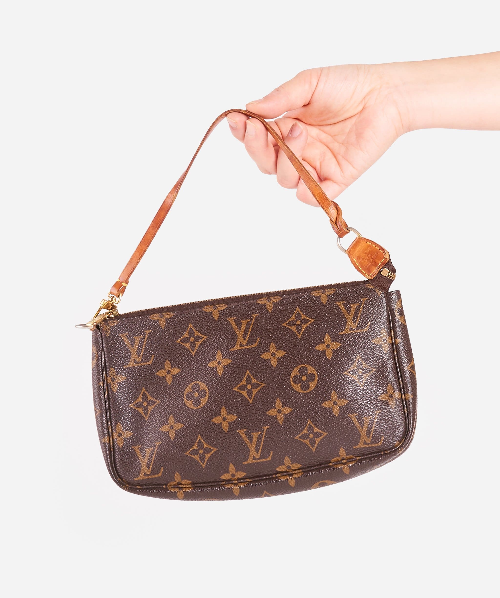 Louis Vuitton LOUIS VUITTON Monogram Pochette VI1929