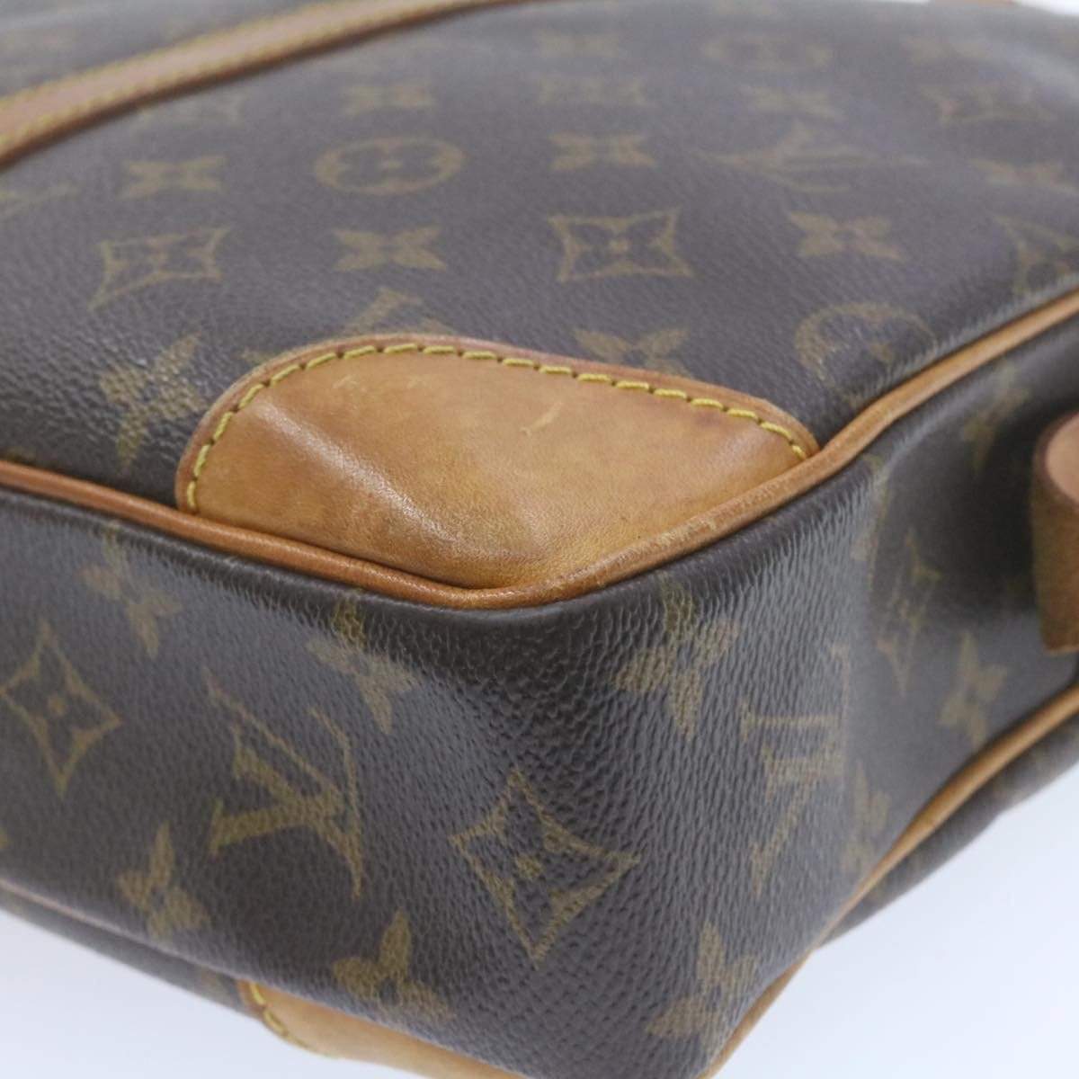 Louis Vuitton Louis Vuitton Monogram Porte Documents Voyage  MW2726